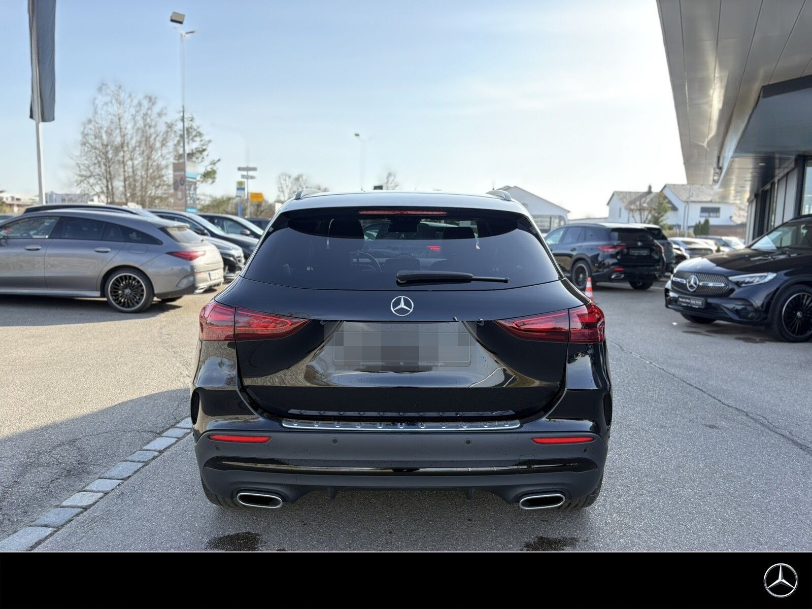 Mercedes-Benz GLA 200 AMG Night AHK LED Kam KeylGo 19" foto 4