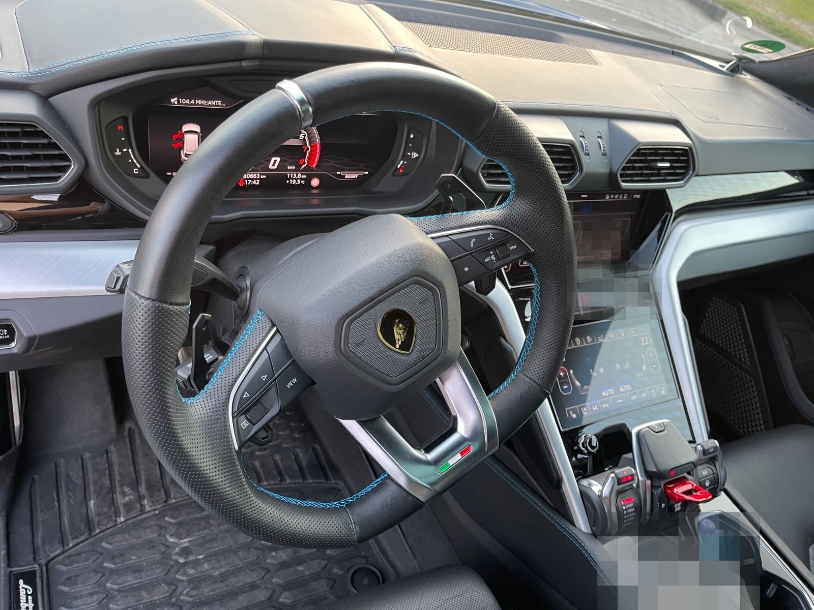 Lamborghini Urus V8 Head-Up ACC Pano 23" Softcl. B&O TAUSCH foto 18