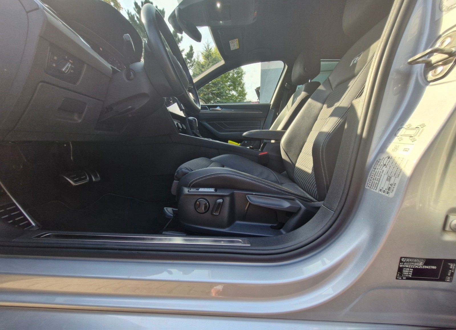 Volkswagen Passat Variant 1.6 TDI/R LINE/18 ZOLL BONNEVILLE foto 8