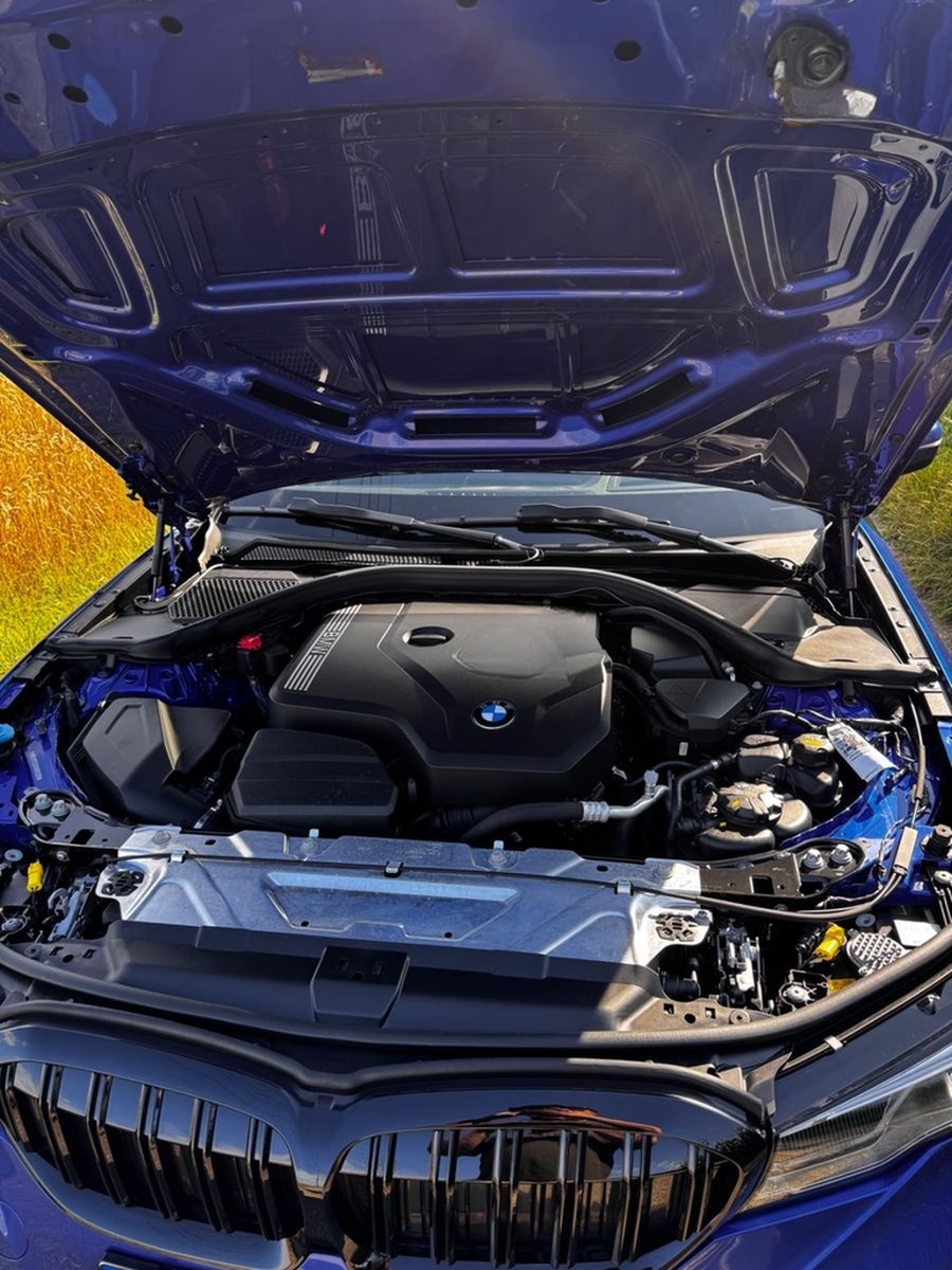 BMW 330i Touring M Sport, Pano/Laser/AHK/DAP foto 15