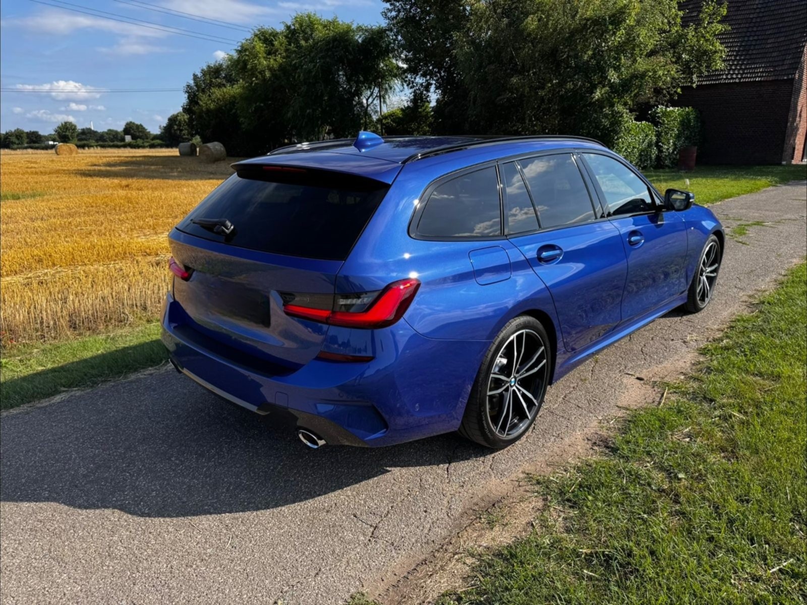 BMW 330i Touring M Sport, Pano/Laser/AHK/DAP foto 4
