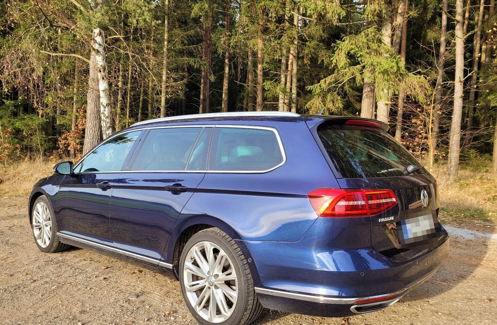 Volkswagen Passat 2.0 TDI SCR 176kW DSG 4MOT Highline foto 3