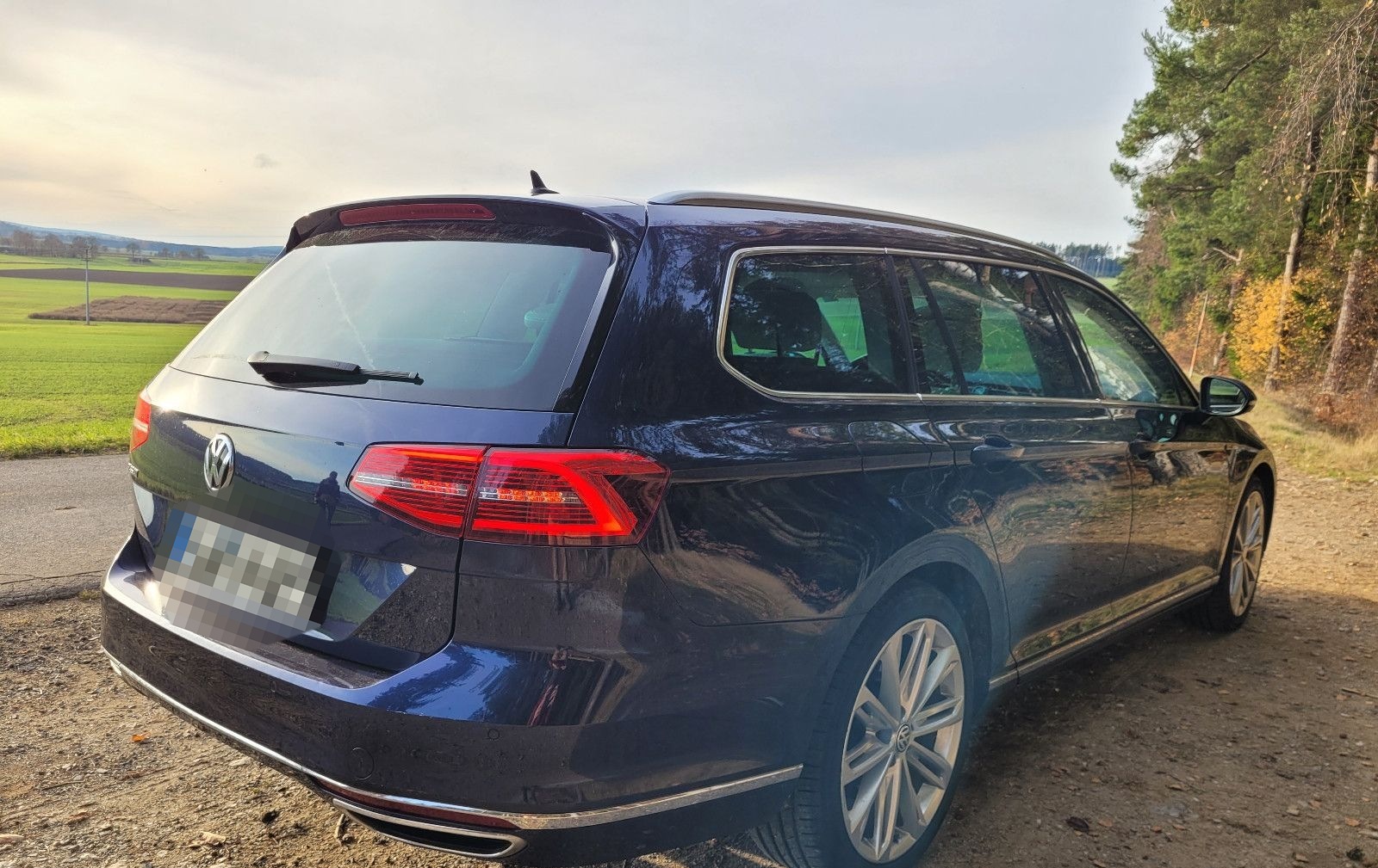 Volkswagen Passat 2.0 TDI SCR 176kW DSG 4MOT Highline foto 5
