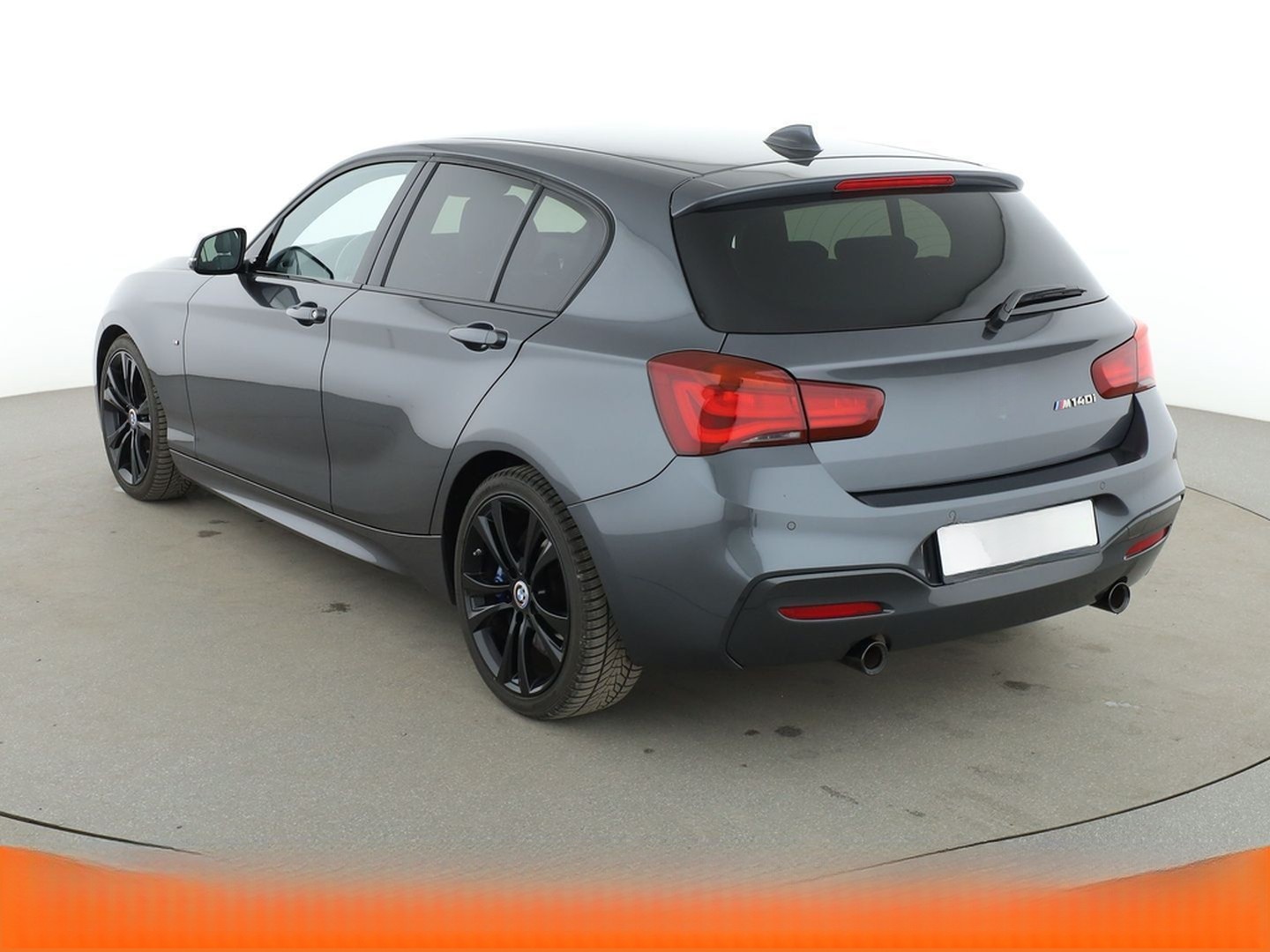 BMW M140i Special Edition Aut*NAVI*LED*PDC*SHZ*TEMPO foto 4