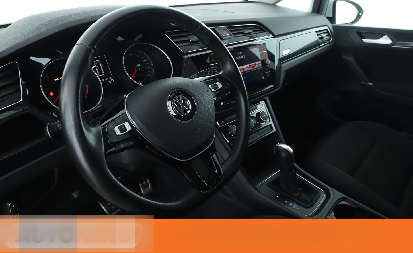 Volkswagen Touran 1.5 TSI ACT United Start-Stopp Aut.*NAVI* foto 11