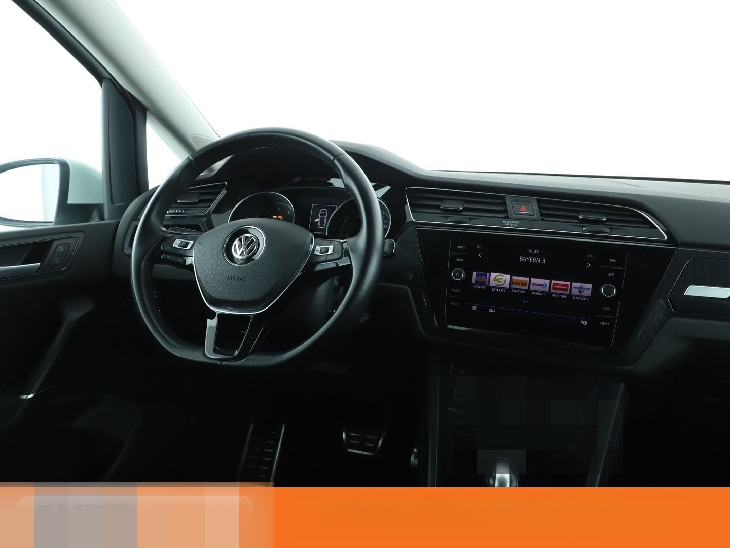 Volkswagen Touran 1.5 TSI ACT United Start-Stopp Aut.*NAVI* foto 13