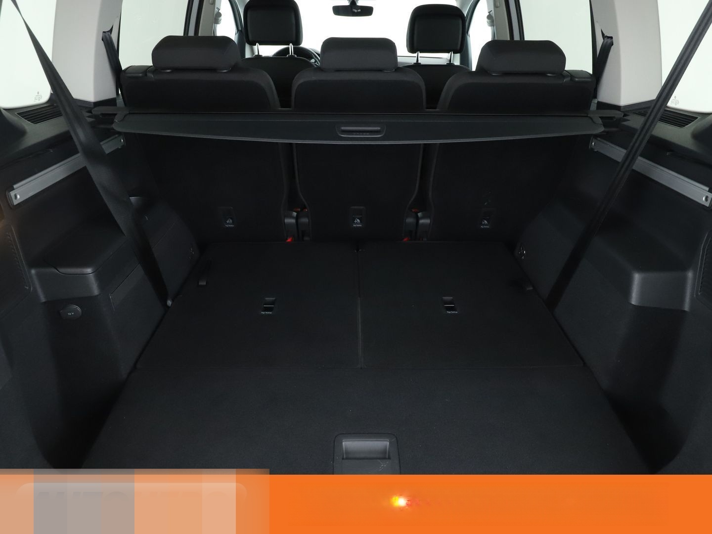 Volkswagen Touran 1.5 TSI ACT United Start-Stopp Aut.*NAVI* foto 18