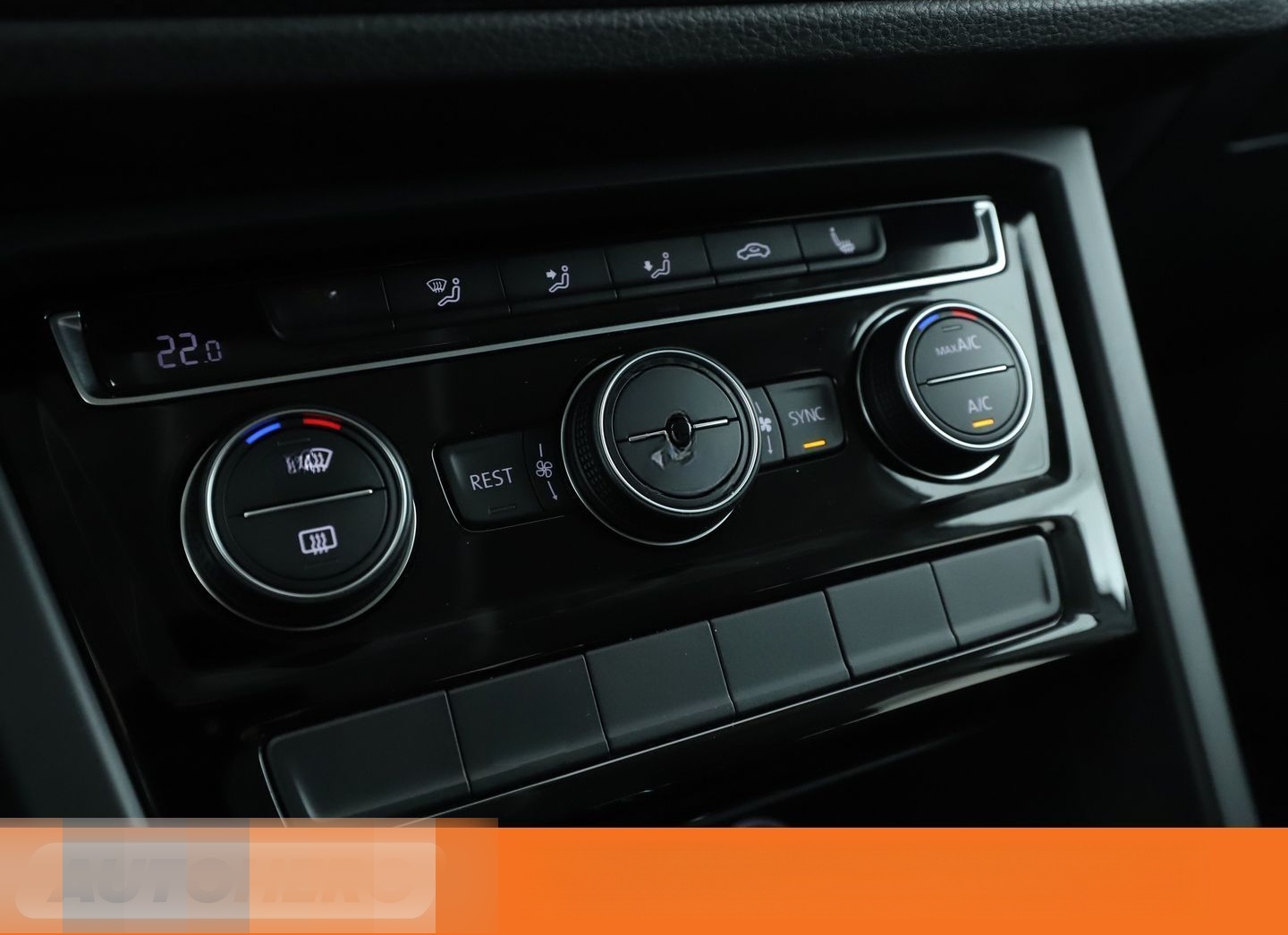 Volkswagen Touran 1.5 TSI ACT United Start-Stopp Aut.*NAVI* foto 23