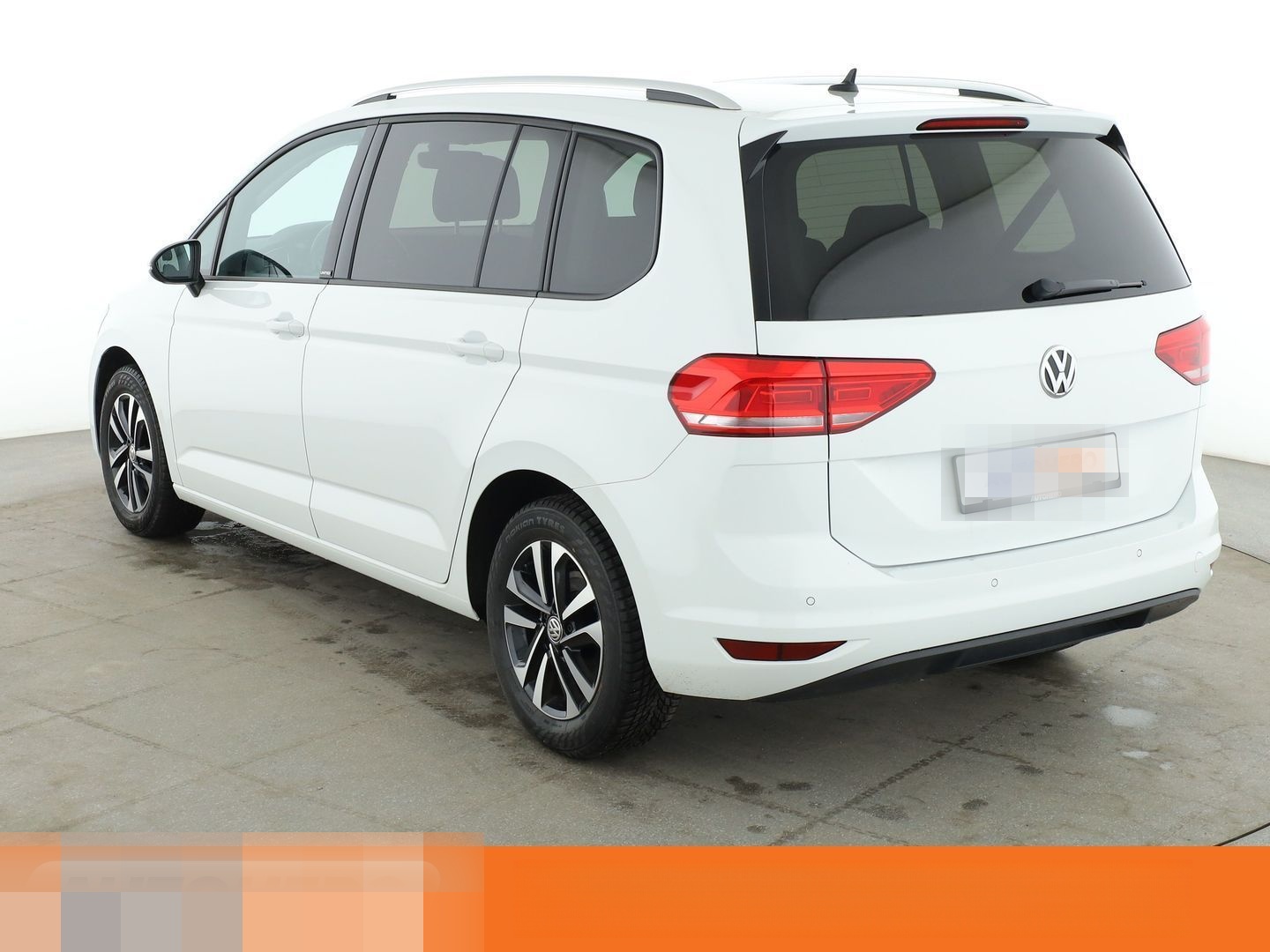 Volkswagen Touran 1.5 TSI ACT United Start-Stopp Aut.*NAVI* foto 4