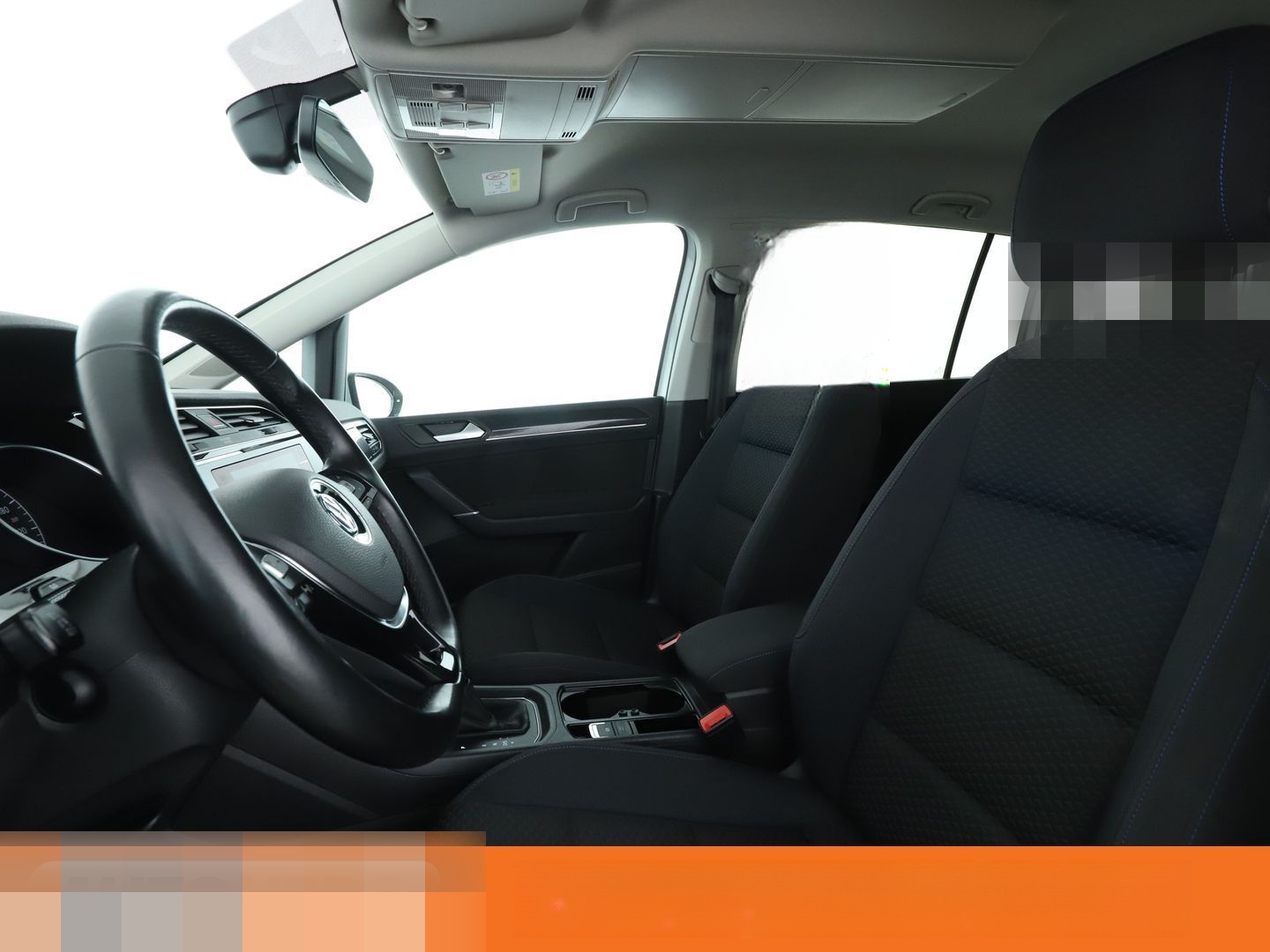 Volkswagen Touran 1.5 TSI ACT United Start-Stopp Aut.*NAVI* foto 10