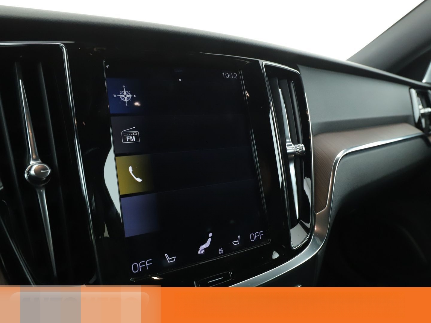 Volvo V60 Cross Country 2.0 T5 Pro AWD Aut.*NAVI*LED* foto 21