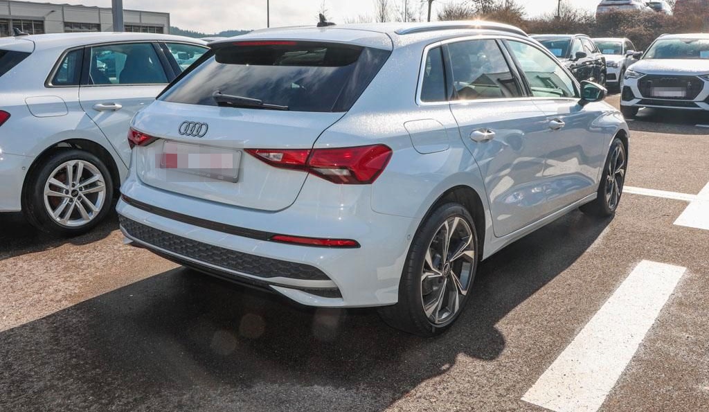 Audi A3 Sportback Advanced 30TFSI S-tronic KAMERA+NAV foto 2
