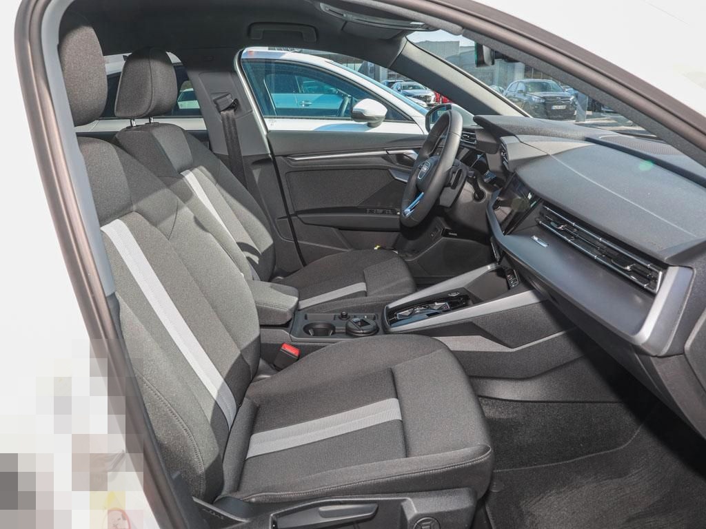 Audi A3 Sportback Advanced 30TFSI S-tronic KAMERA+NAV foto 4