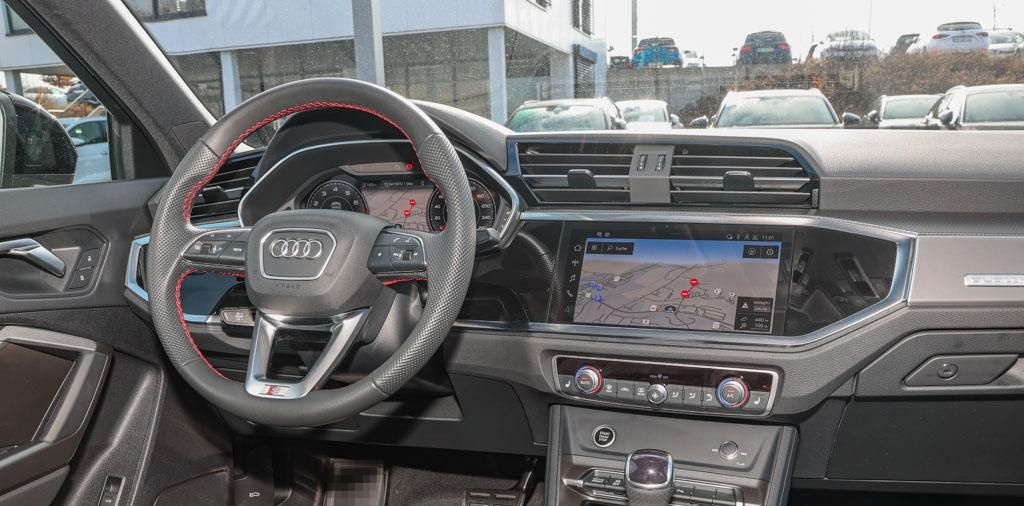 Audi Q3 Sportback S-line 45 TFSI quattro MATRIX+PANO foto 3