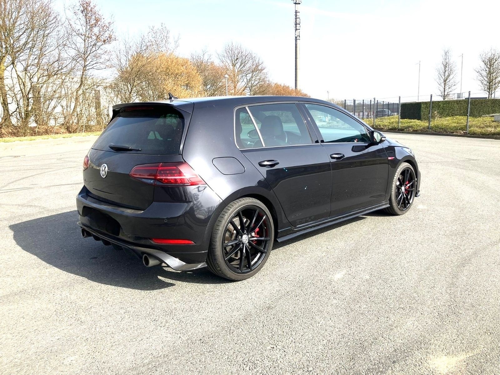 Volkswagen Golf 2.0 TSI 213kW OPF DSG GTI TCR GTI TCR foto 2