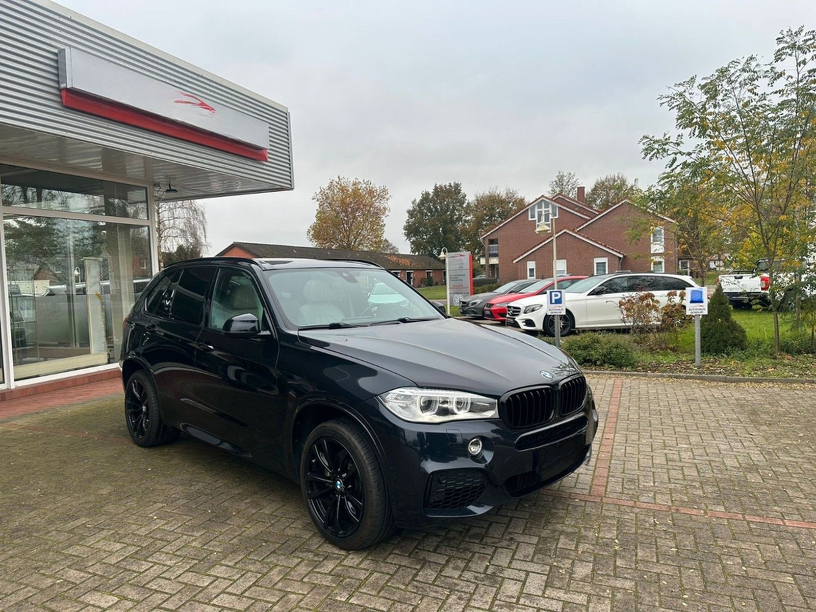 BMW X5 xDrive50i *KAM*TOP*AHK*AMBIENTE*M-PAKET foto 9