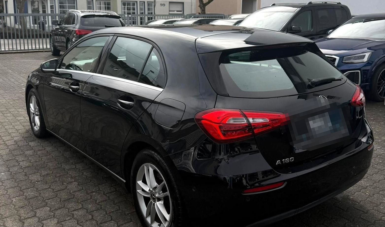 Mercedes-Benz A 180 *STAND-HEIZUNG*NAVI-PAKET*BUSINESS-PAKET* foto 8