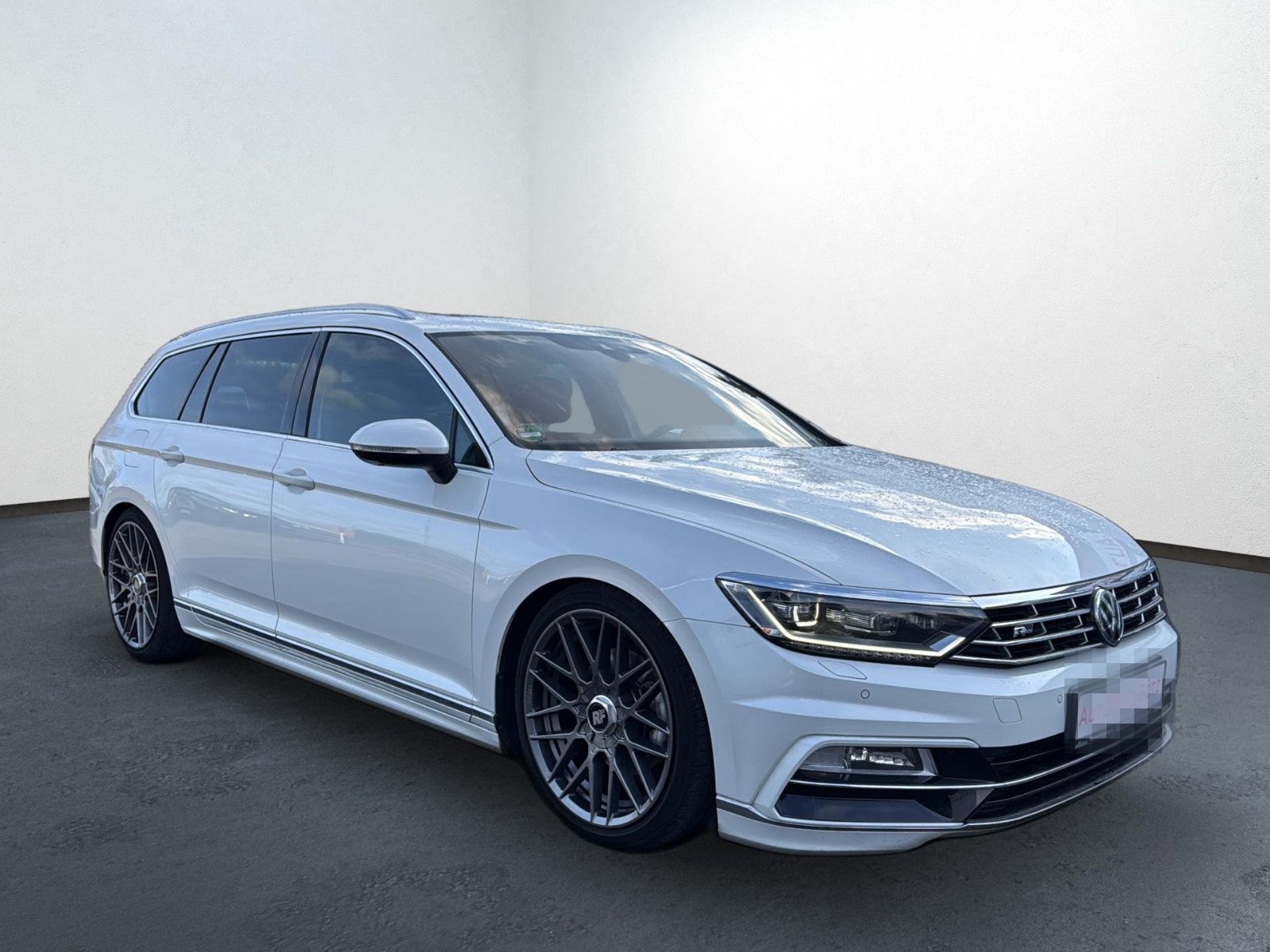 Volkswagen Passat Variant Highline*2xR-Line*LED*DSG*Virtual foto 2
