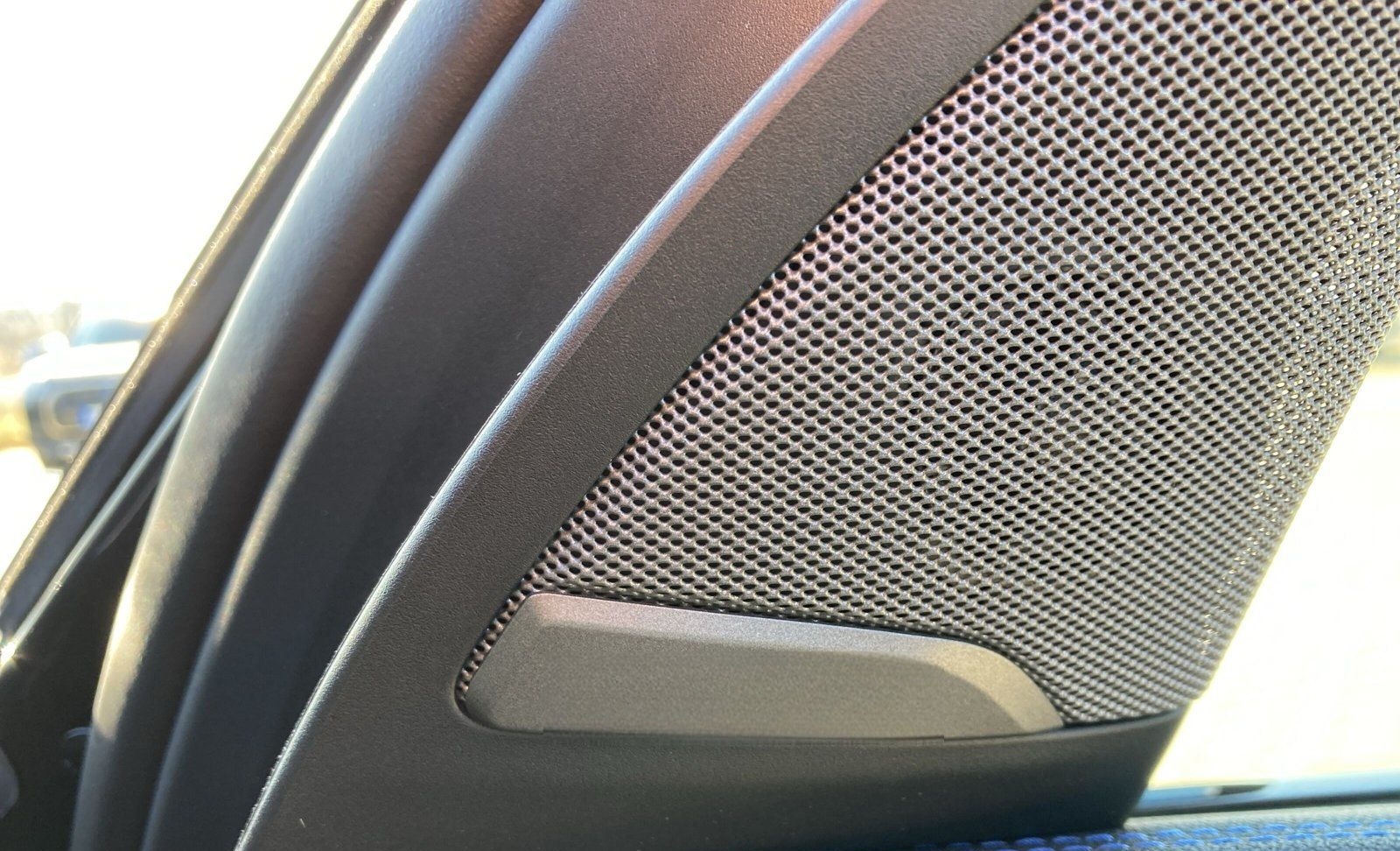 BMW iX3 M-Sport Laser Head-Up 360° AHK Navi Pano foto 13