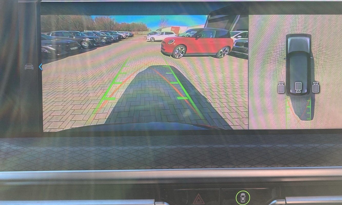 BMW iX3 M-Sport Laser Head-Up 360° AHK Navi Pano foto 15