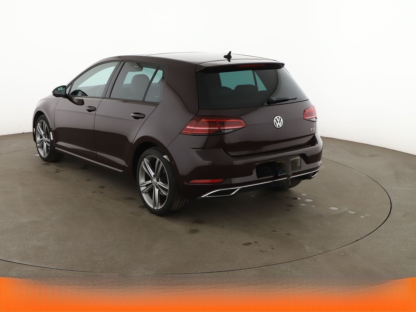 Volkswagen Golf VII 1.5 TSI ACT Highline BM Aut.*NAVI*LED* foto 4