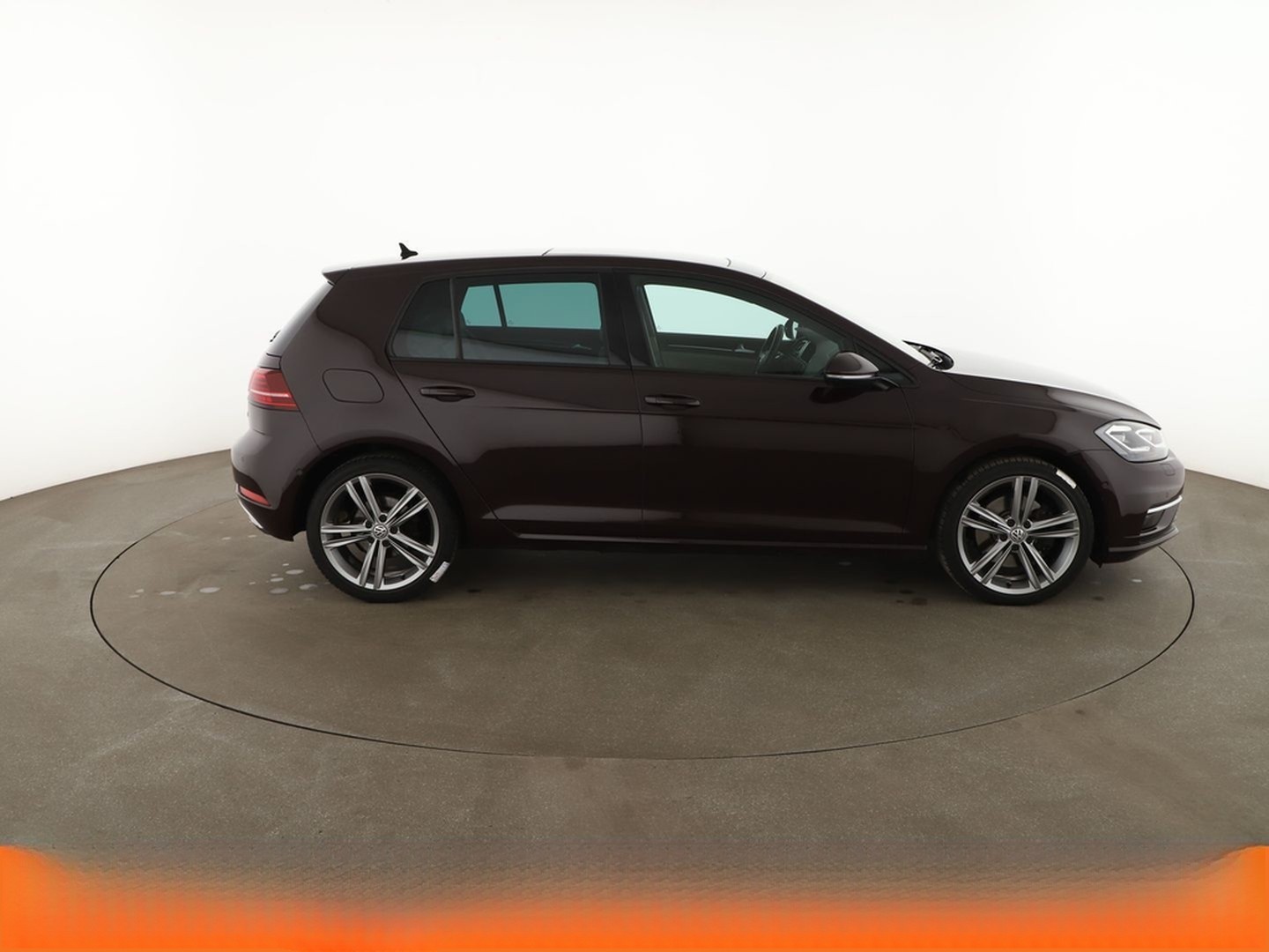 Volkswagen Golf VII 1.5 TSI ACT Highline BM Aut.*NAVI*LED* foto 7