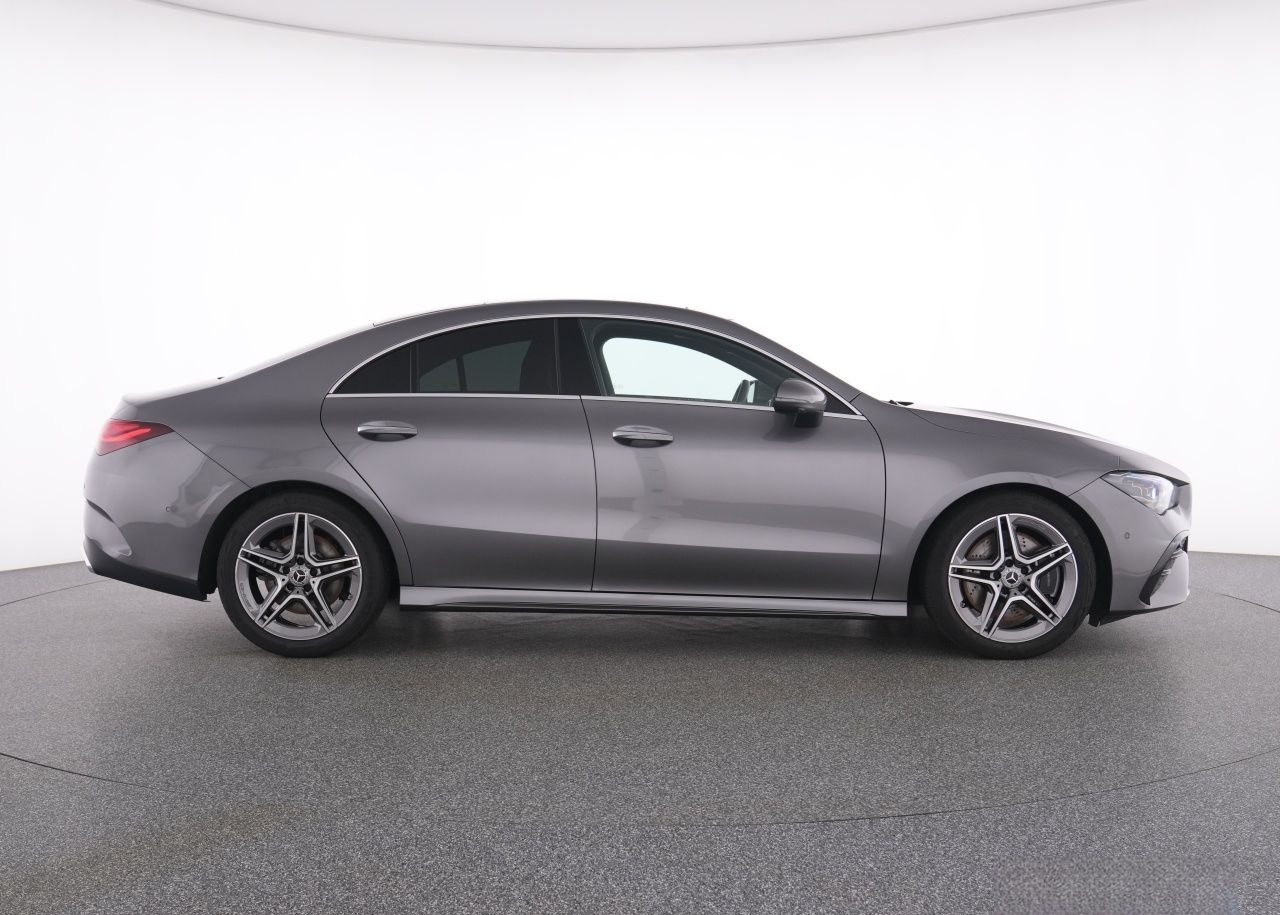 Mercedes-Benz CLA 200 d Coupé AMG+MBUX+MBeam+Pano+Amb+HUD+360° foto 12