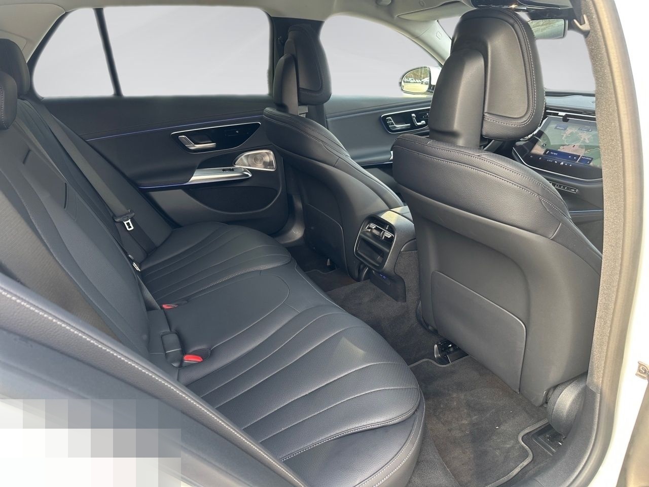 Mercedes-Benz E 300 T de AVANTGARDE+SUPERSCREEN+AHK+BURMESTER foto 13