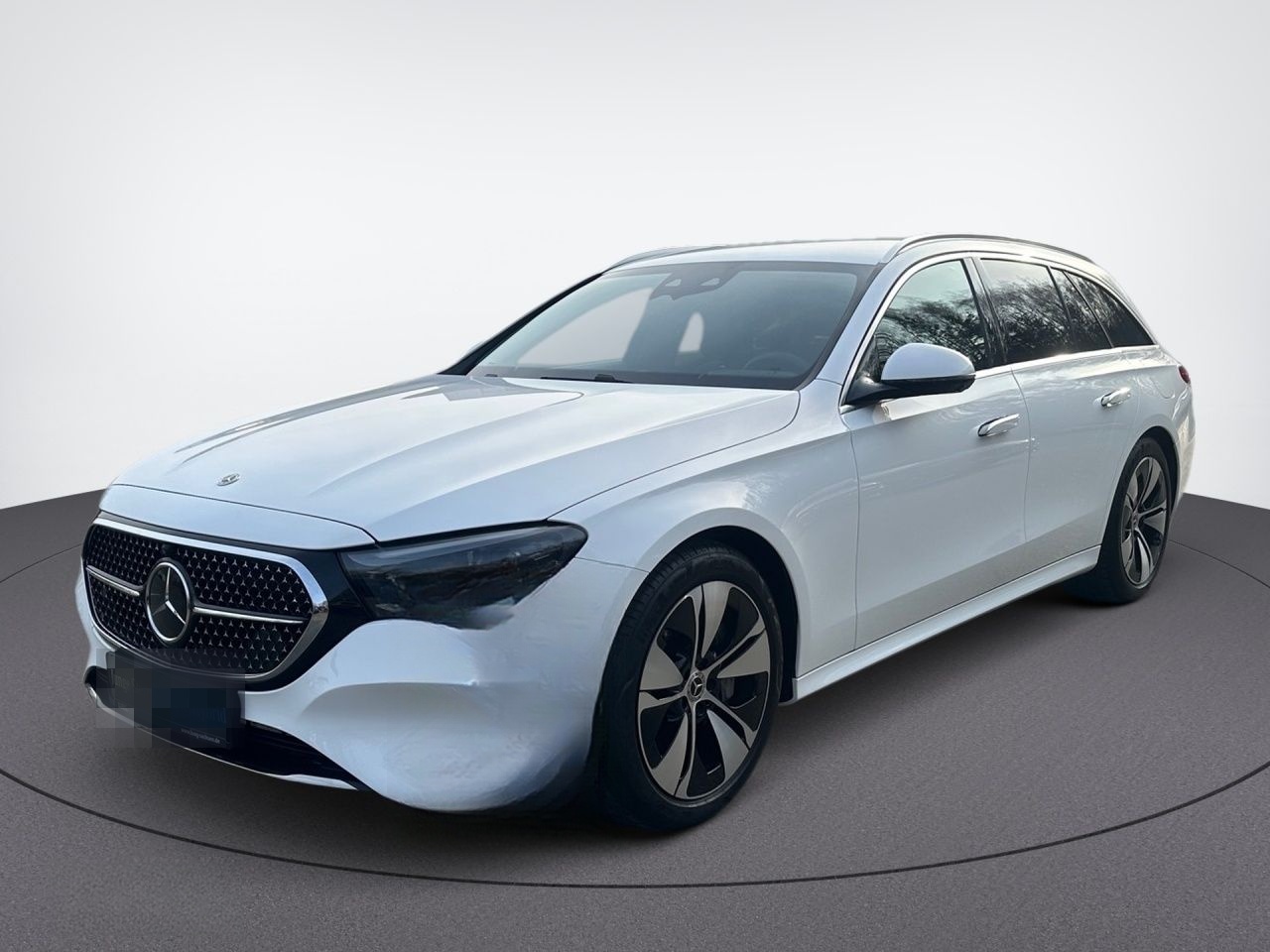 Mercedes-Benz E 300 T de AVANTGARDE+SUPERSCREEN+AHK+BURMESTER foto 3