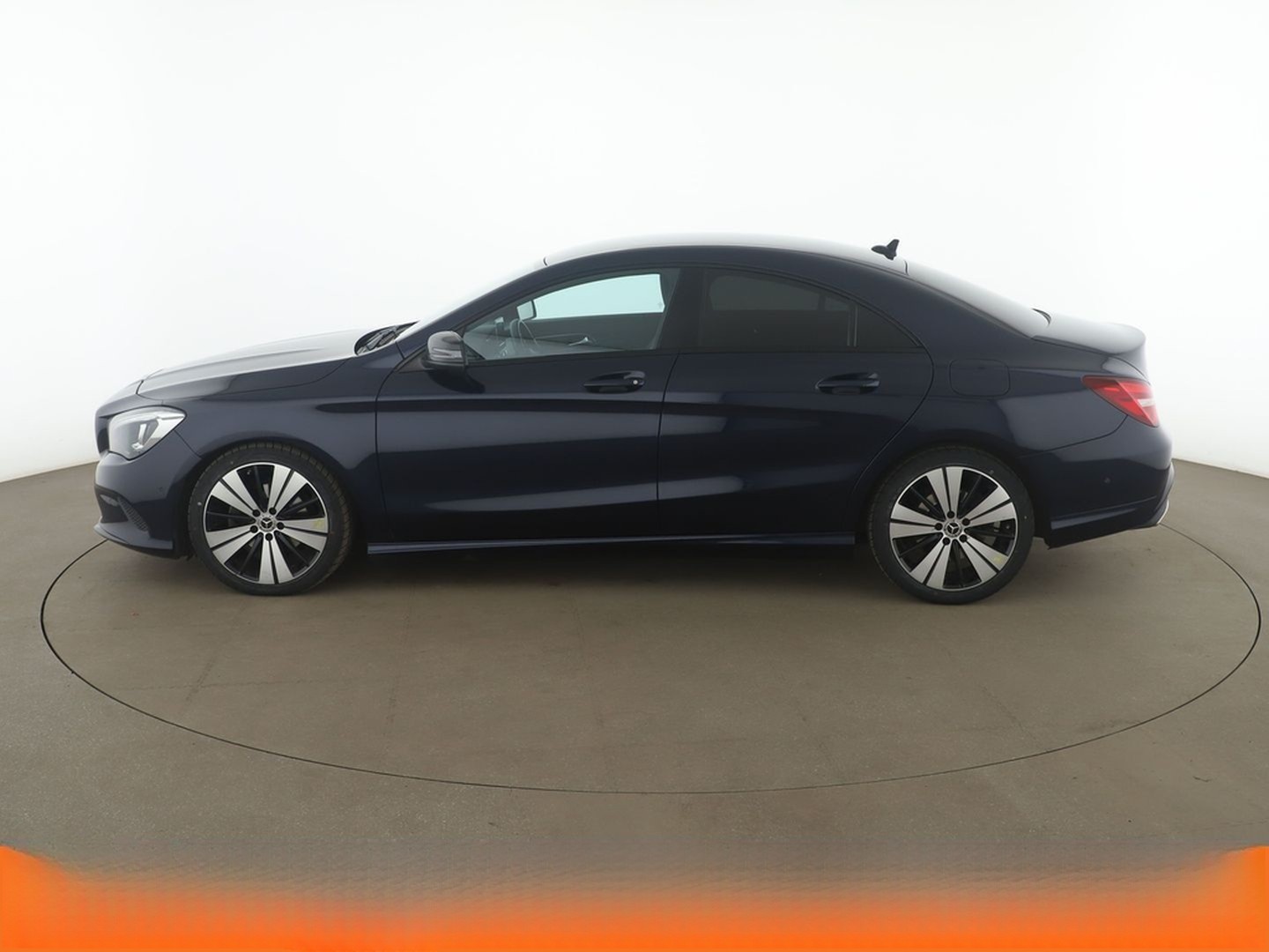 Mercedes-Benz CLA 220 4Matic Urban Aut.*LED*NAVI*TEMPO*CAM*PDC foto 3