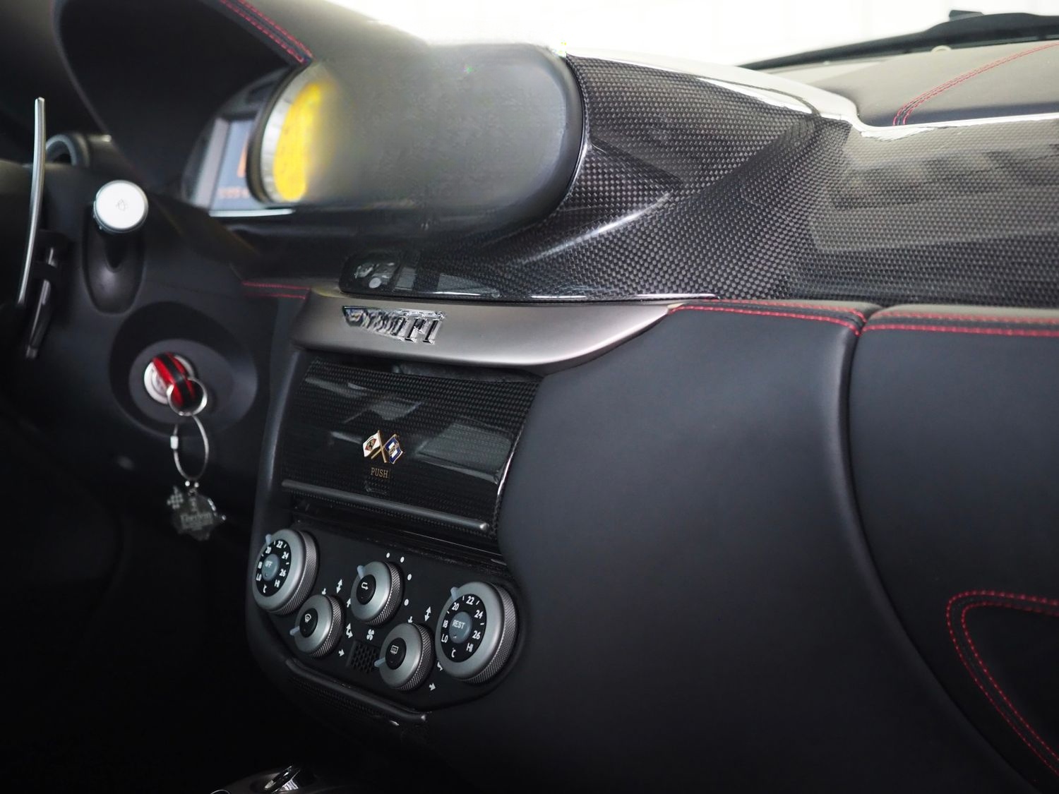 Ferrari 599 GTB Fiorano F1 CARBON by MOBILISTA foto 24