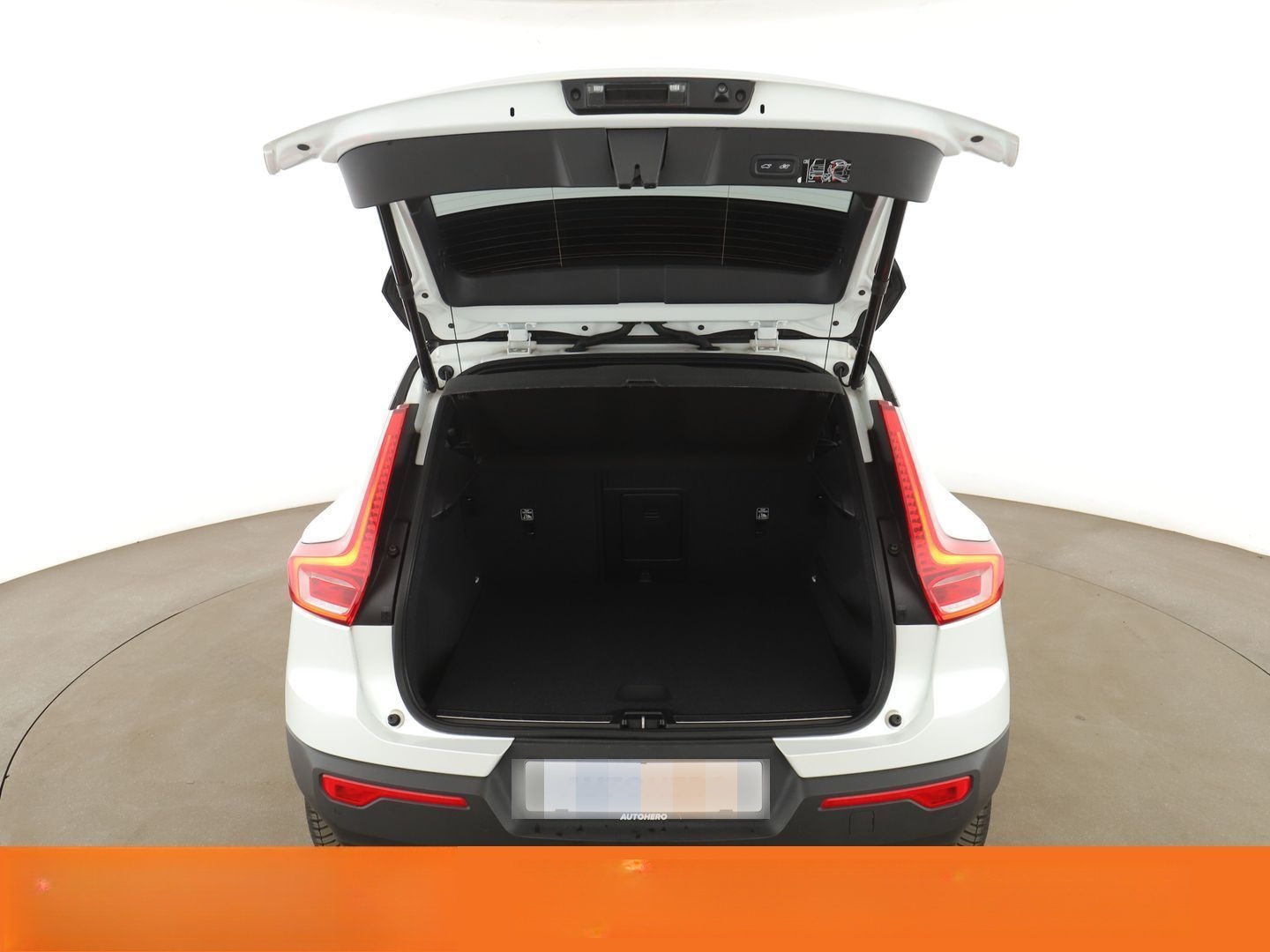 Volvo 2.0 B4 R-Design 2WD Aut.*NAV*LED*TEMP*CAM*PDC* foto 16