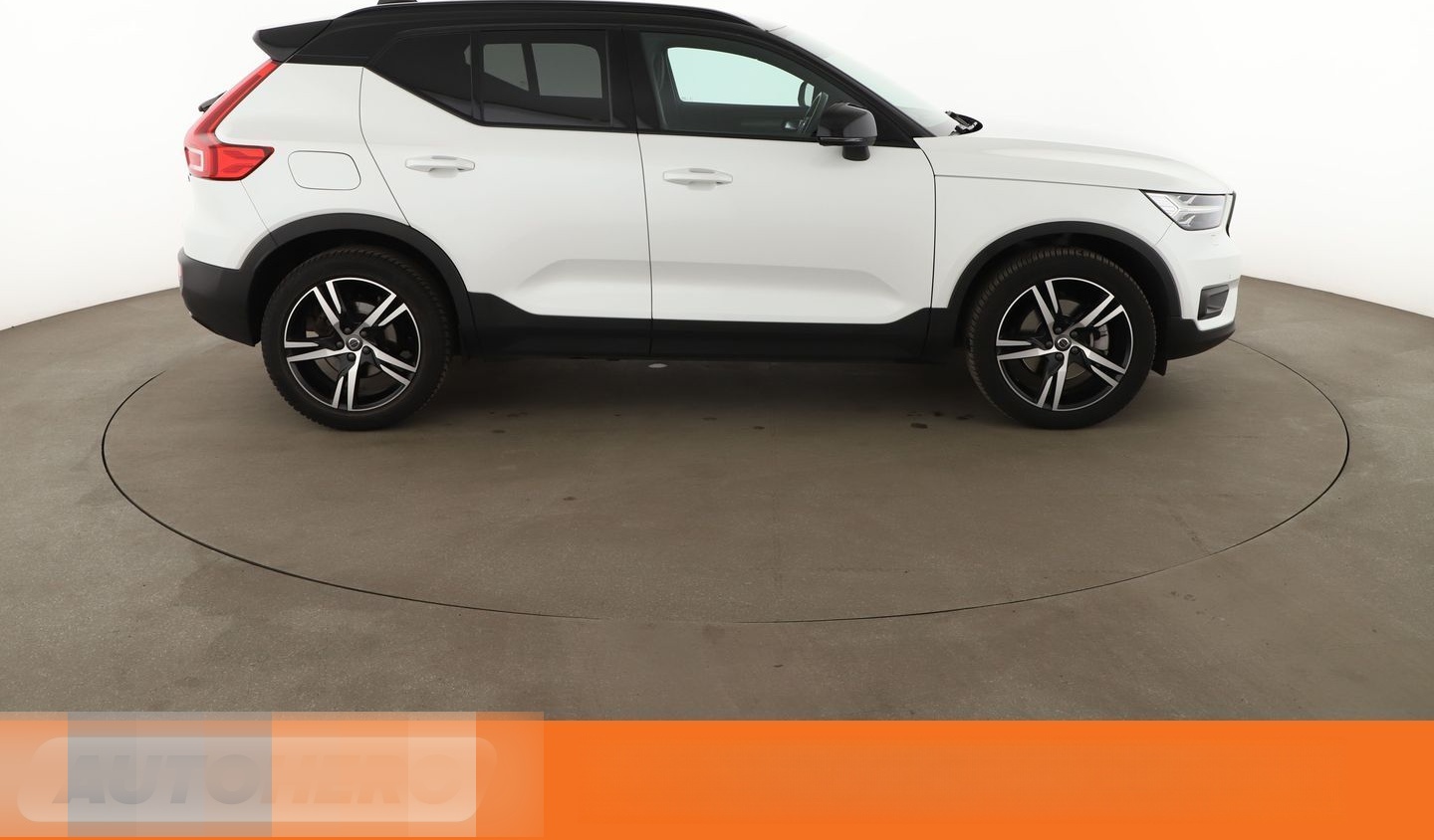 Volvo 2.0 B4 R-Design 2WD Aut.*NAV*LED*TEMP*CAM*PDC* foto 6