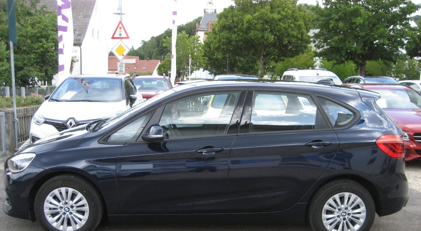 BMW 218 Baureihe 2 Active Tourer 218 i foto 2