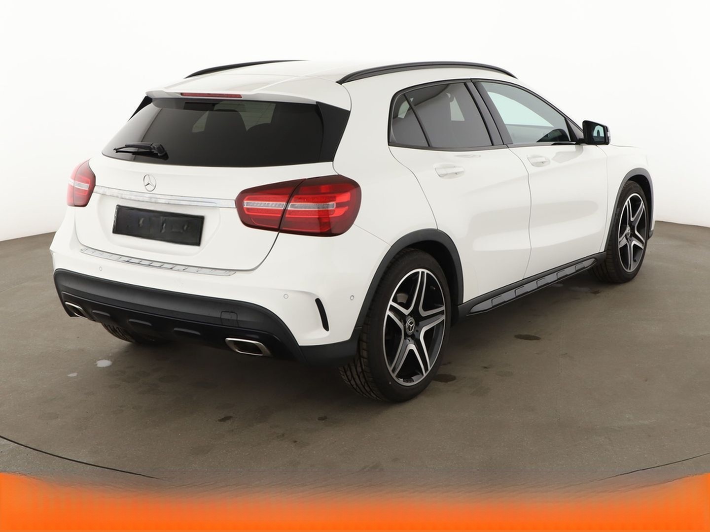 Mercedes-Benz GLA-Klasse GLA 220 4Matic AMG Line Aut.*NAV*LED* foto 6