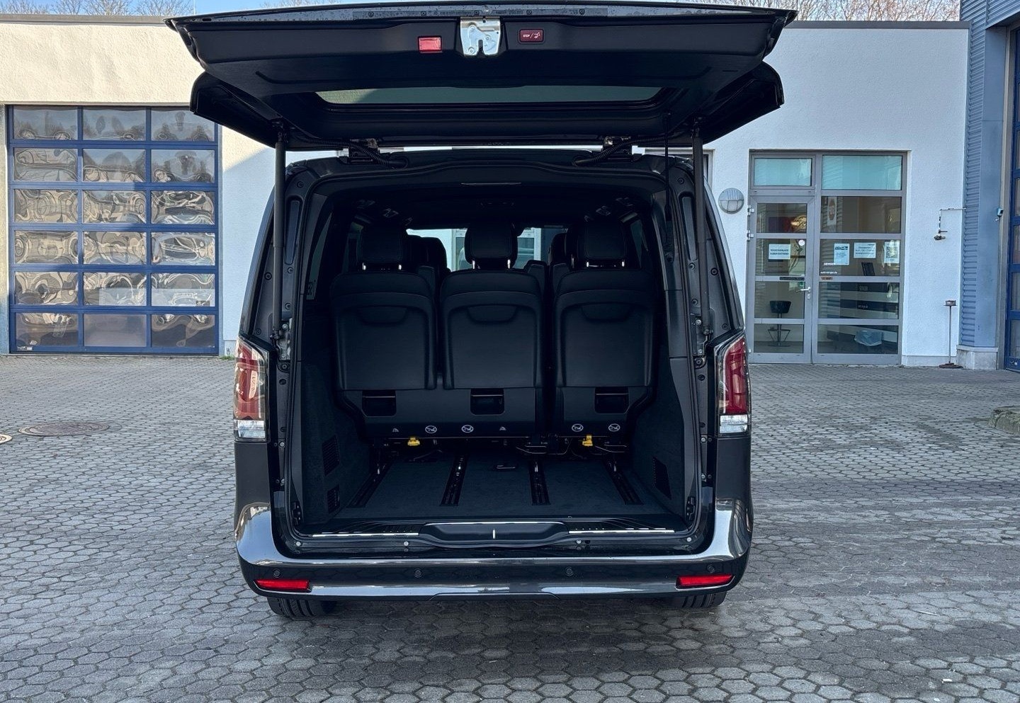 Mercedes-Benz V 300 d Avantgarde 4x4 extralang Distr. 360° 9G foto 16