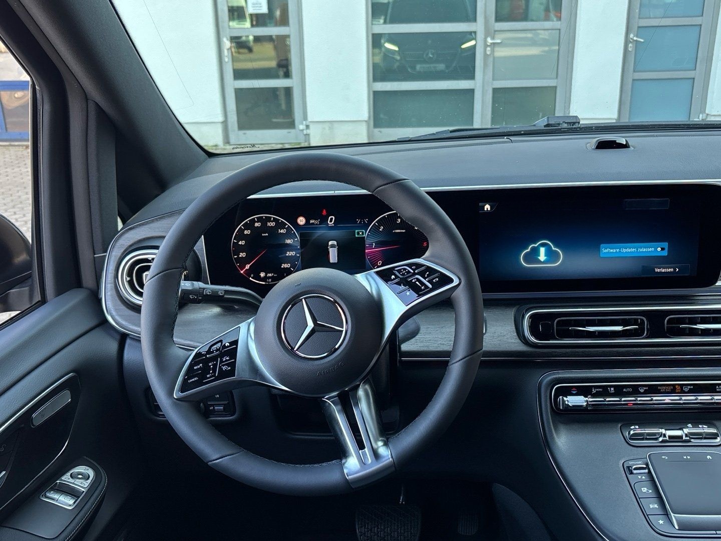 Mercedes-Benz V 300 d Avantgarde 4x4 extralang Distr. 360° 9G foto 9