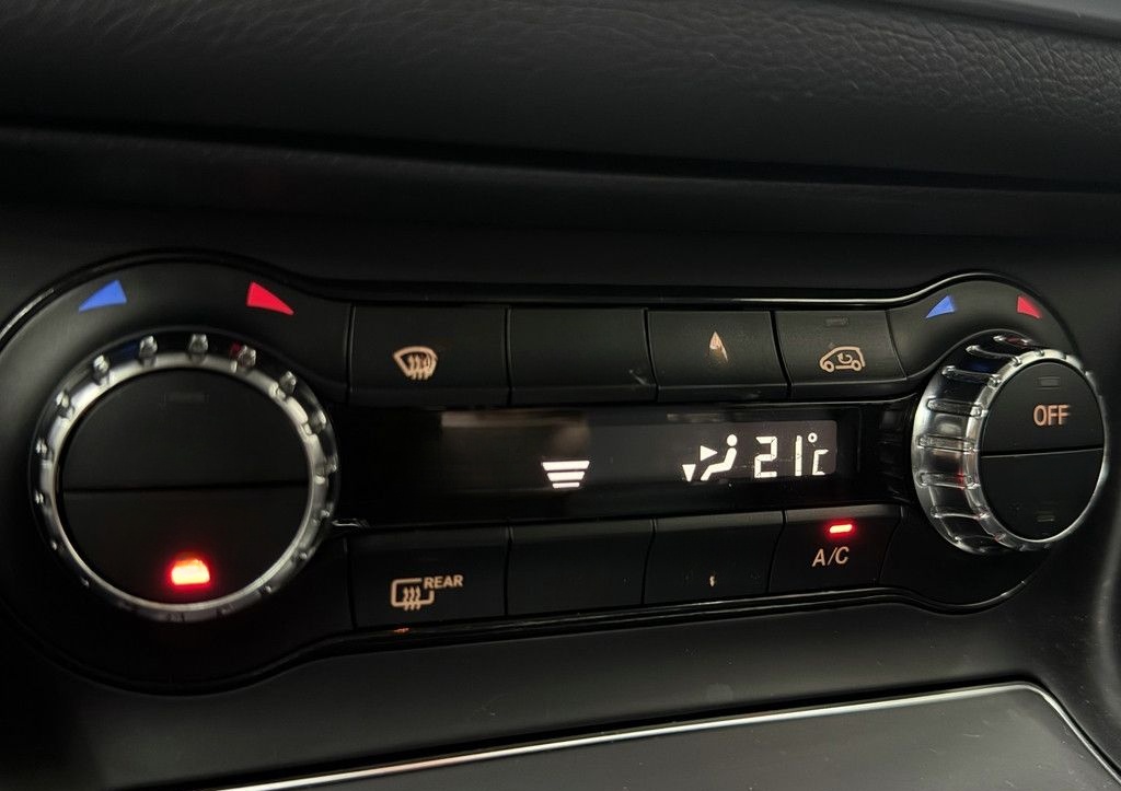 Mercedes-Benz CLA 180 Shooting Brake Urban Style Edition, LED foto 13