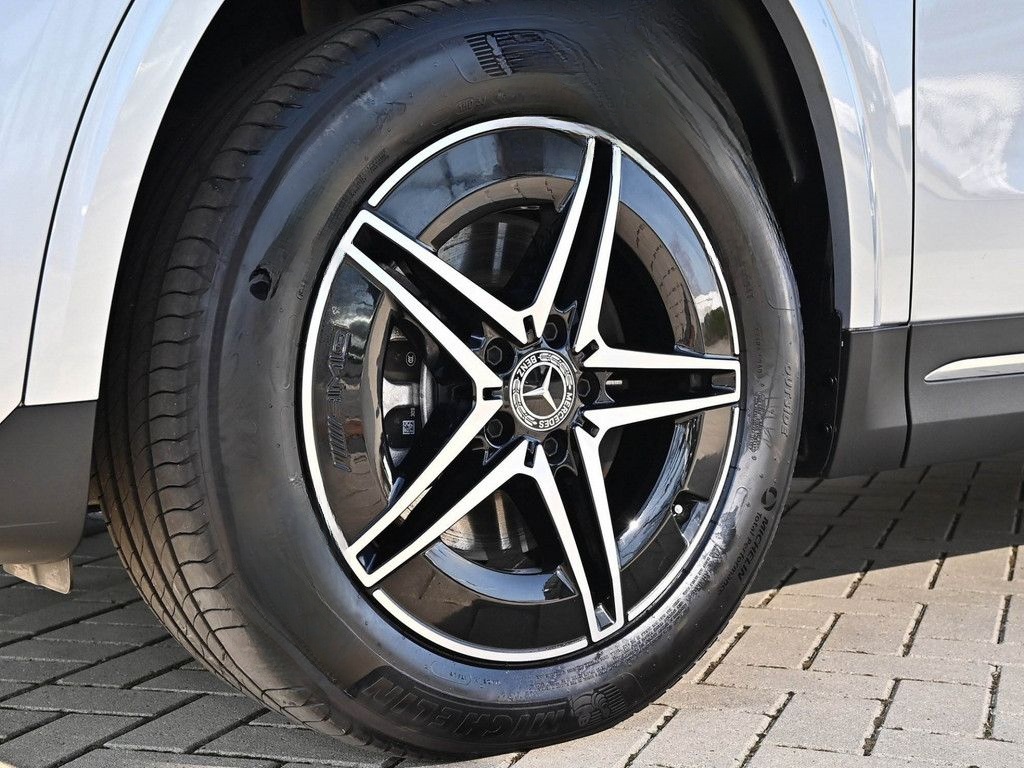 Mercedes-Benz EQA 300 4M AMG Sport Advanced+ Distr. LED Kamera foto 10