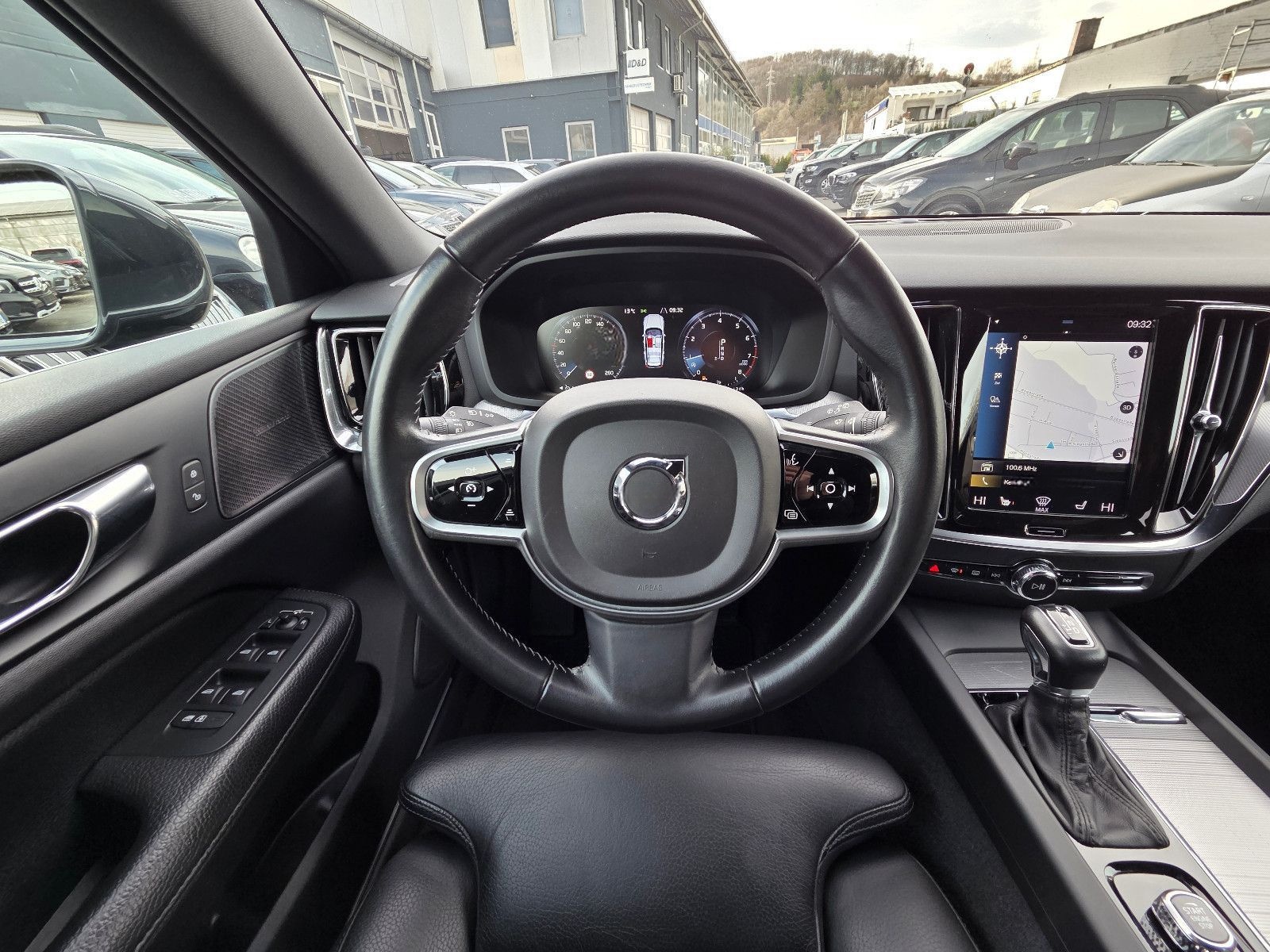 Volvo V60 Inscription|Spur|Lichtass|Keyl|Harman|Ambien foto 17