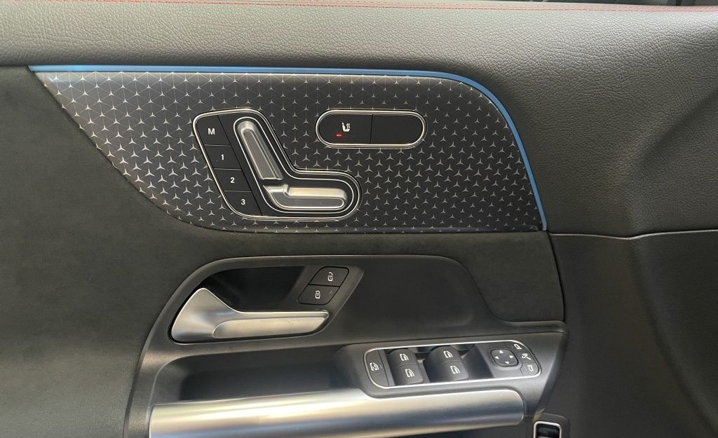 Mercedes-Benz EQA 250+ AMG NIGHT DISTRONIC MEMORY BURMESTER foto 15