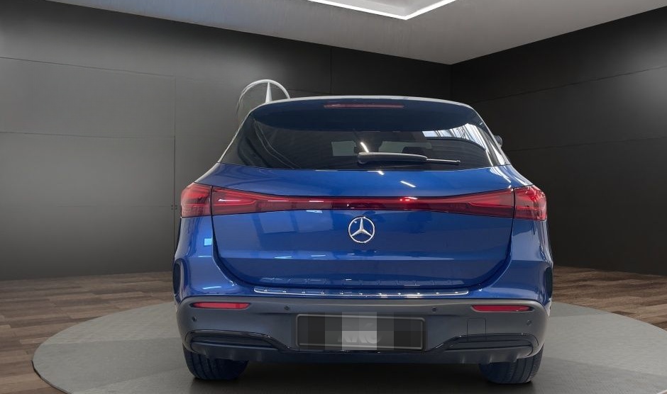 Mercedes-Benz EQA 250+ AMG NIGHT DISTRONIC MEMORY BURMESTER foto 5