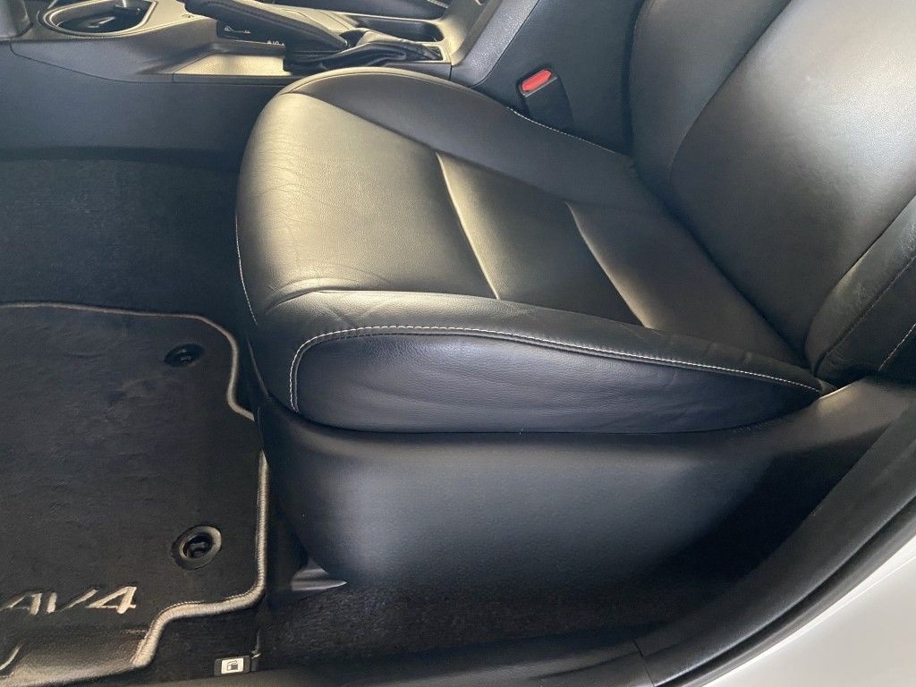 Toyota RAV 4 2.5 4x2 Hybrid Executive foto 15