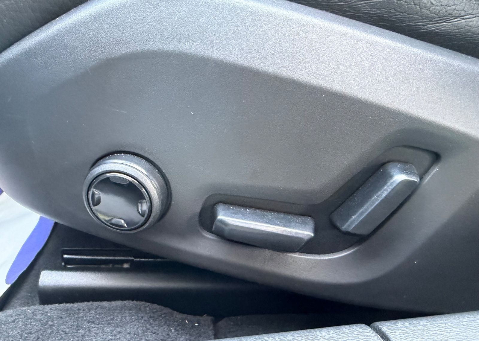 Volvo S90 Lim. Momentum AWD foto 11