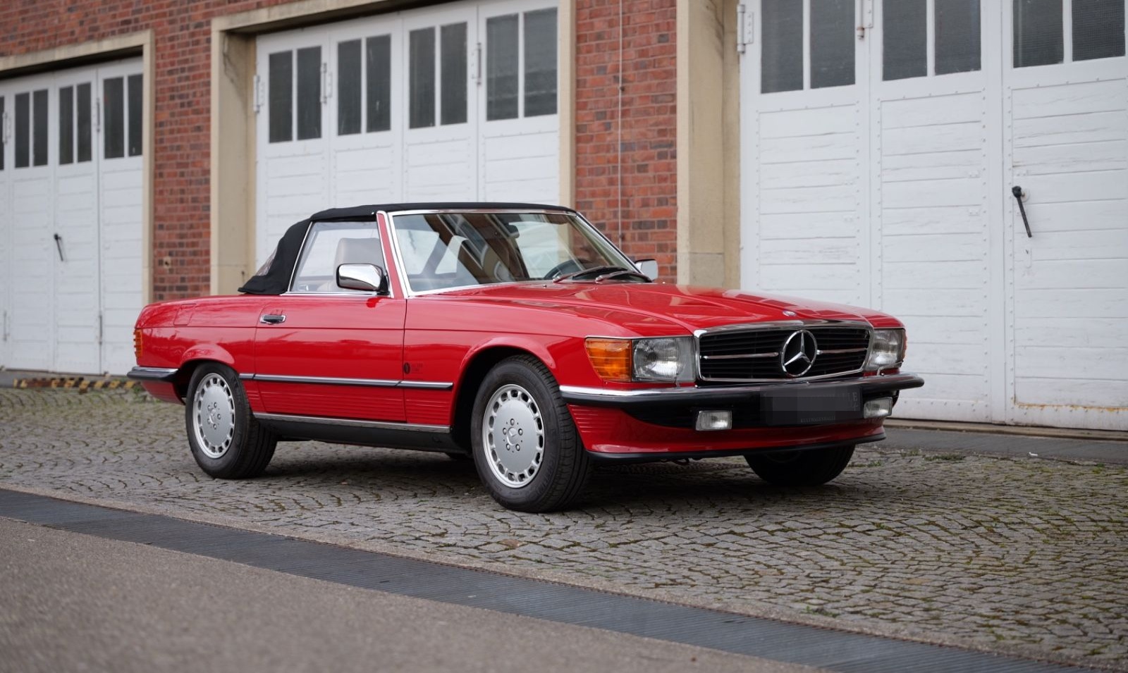 Mercedes-Benz 300SL R107 *Original 16tkm*2.Hand*Erstlack* foto 10