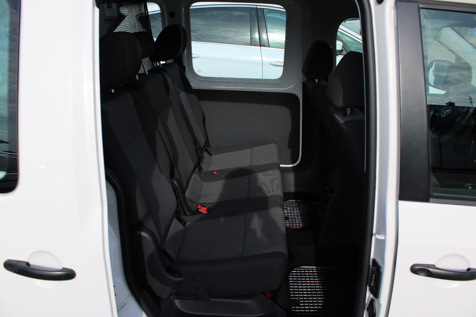 Volkswagen Caddy 2.0 TDI 2.HAND*AUTOMATIK*5-SITZER*NAVI*SHZ foto 9