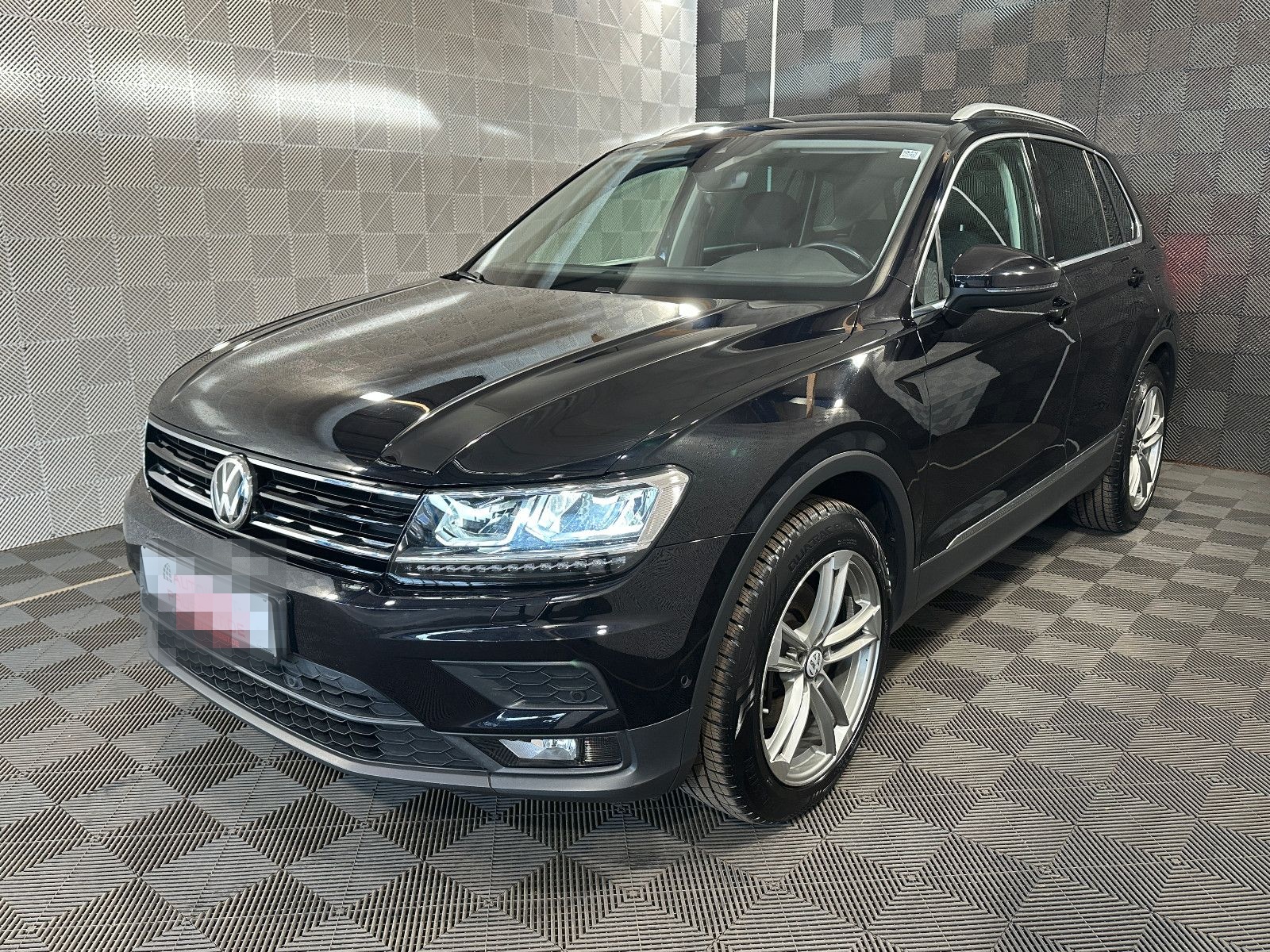 Volkswagen Tiguan 2.0 TSI 4Mo.*IQ.DRIVE*LED-AHK-ACC-DSG-LHZ foto 2