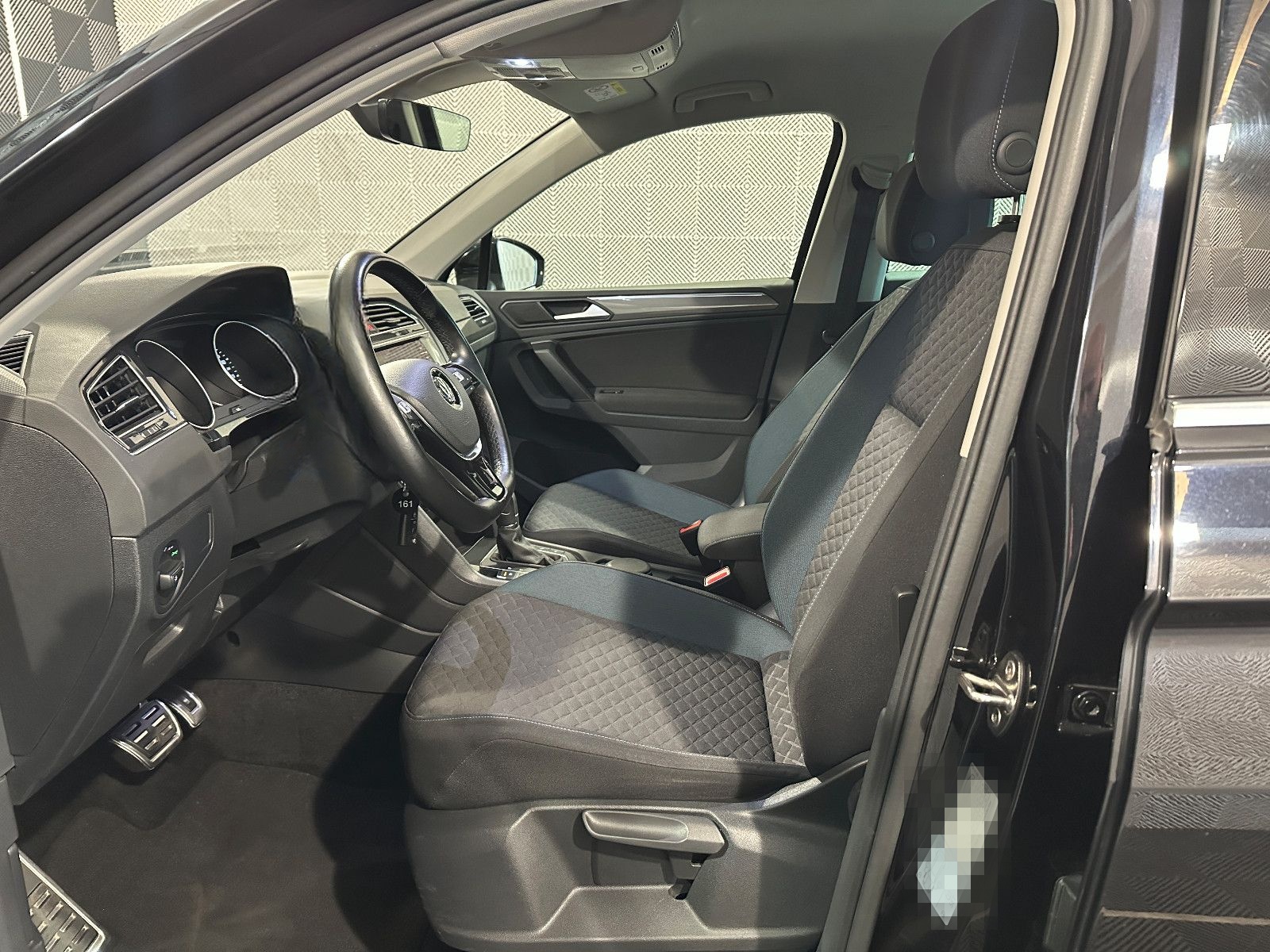 Volkswagen Tiguan 2.0 TSI 4Mo.*IQ.DRIVE*LED-AHK-ACC-DSG-LHZ foto 19