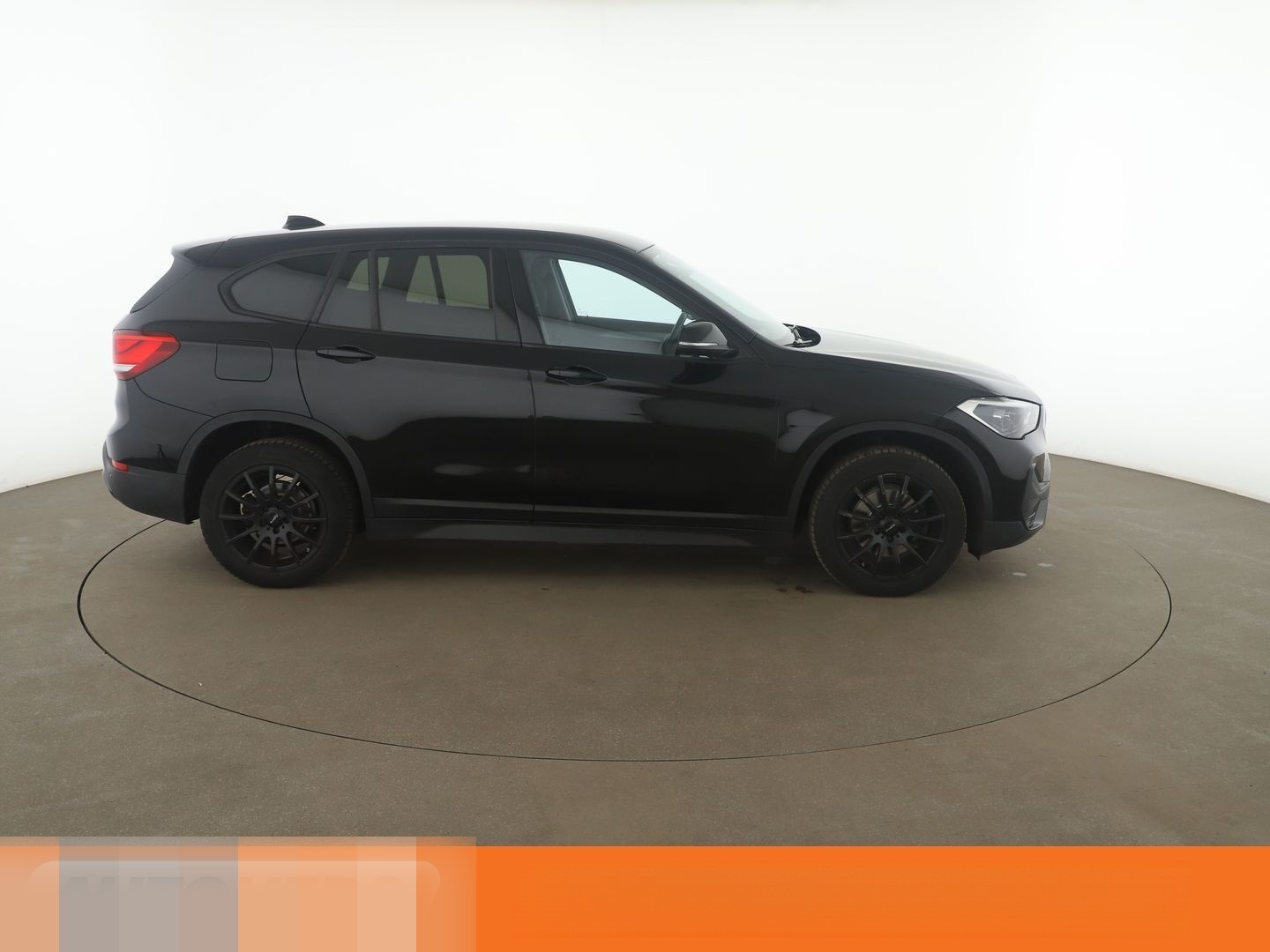 BMW X1 sDrive 18i Advantage Aut.*NAVI*TEMPO*PDC* foto 7