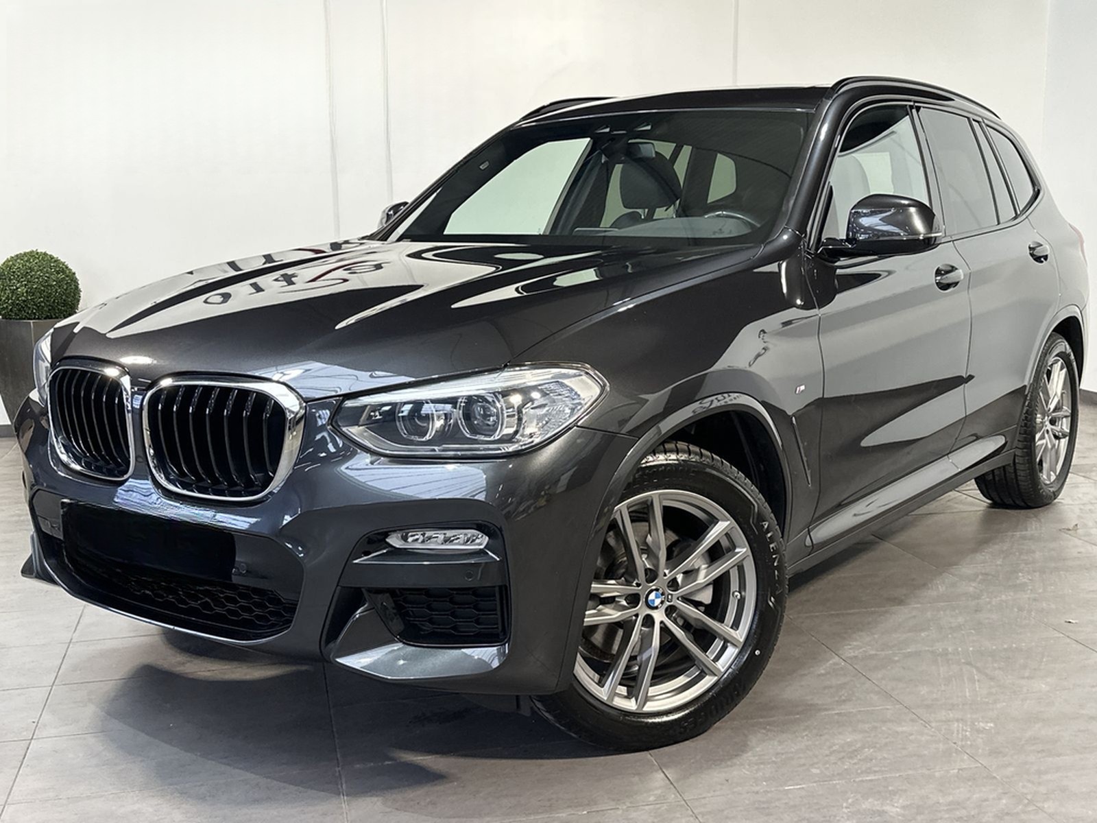BMW X3 xDrive20i M-Sport NAV+LED+PANO+HIFI+19ZO+1HD foto 2